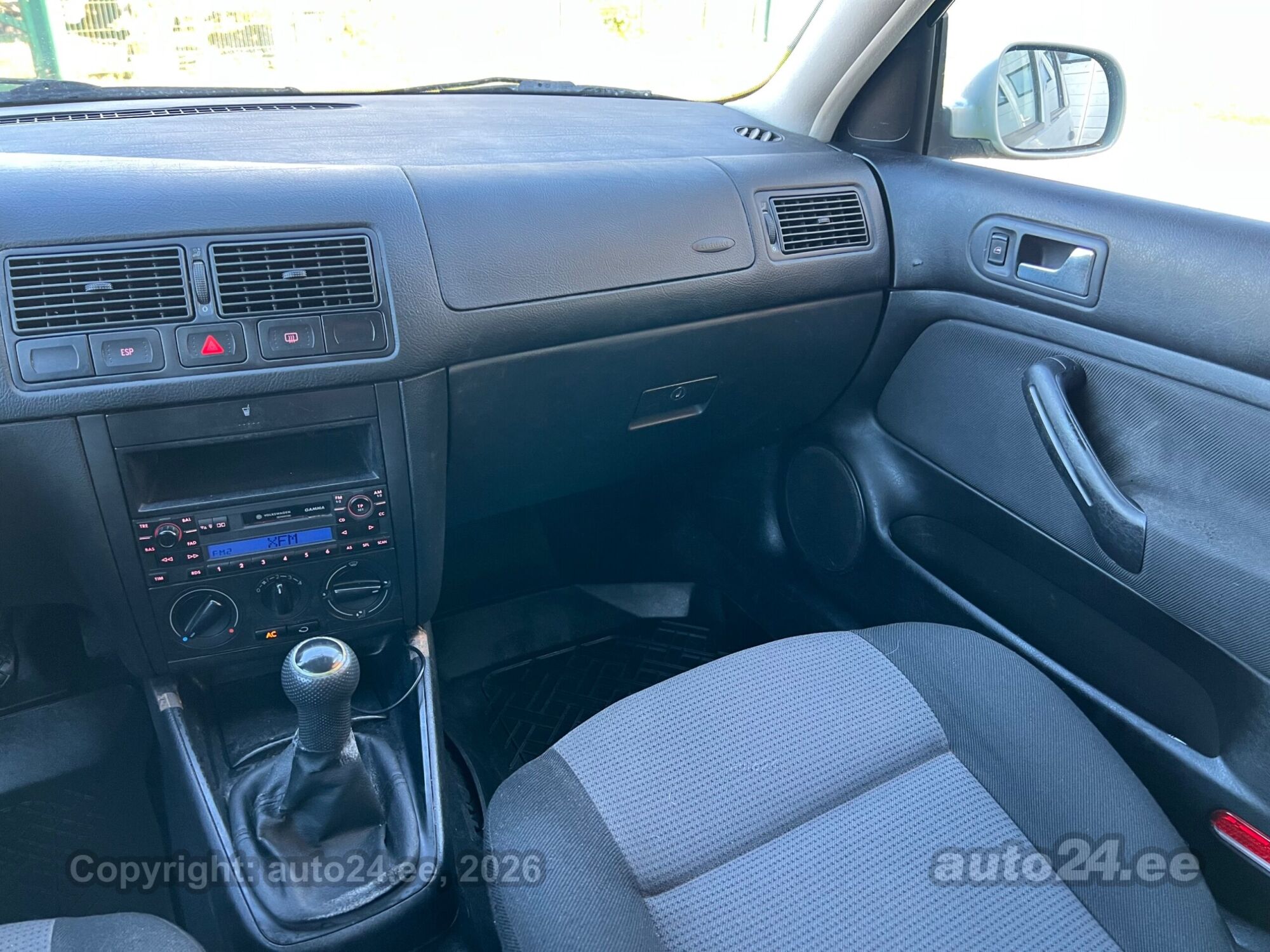 Volkswagen Golf - 12
