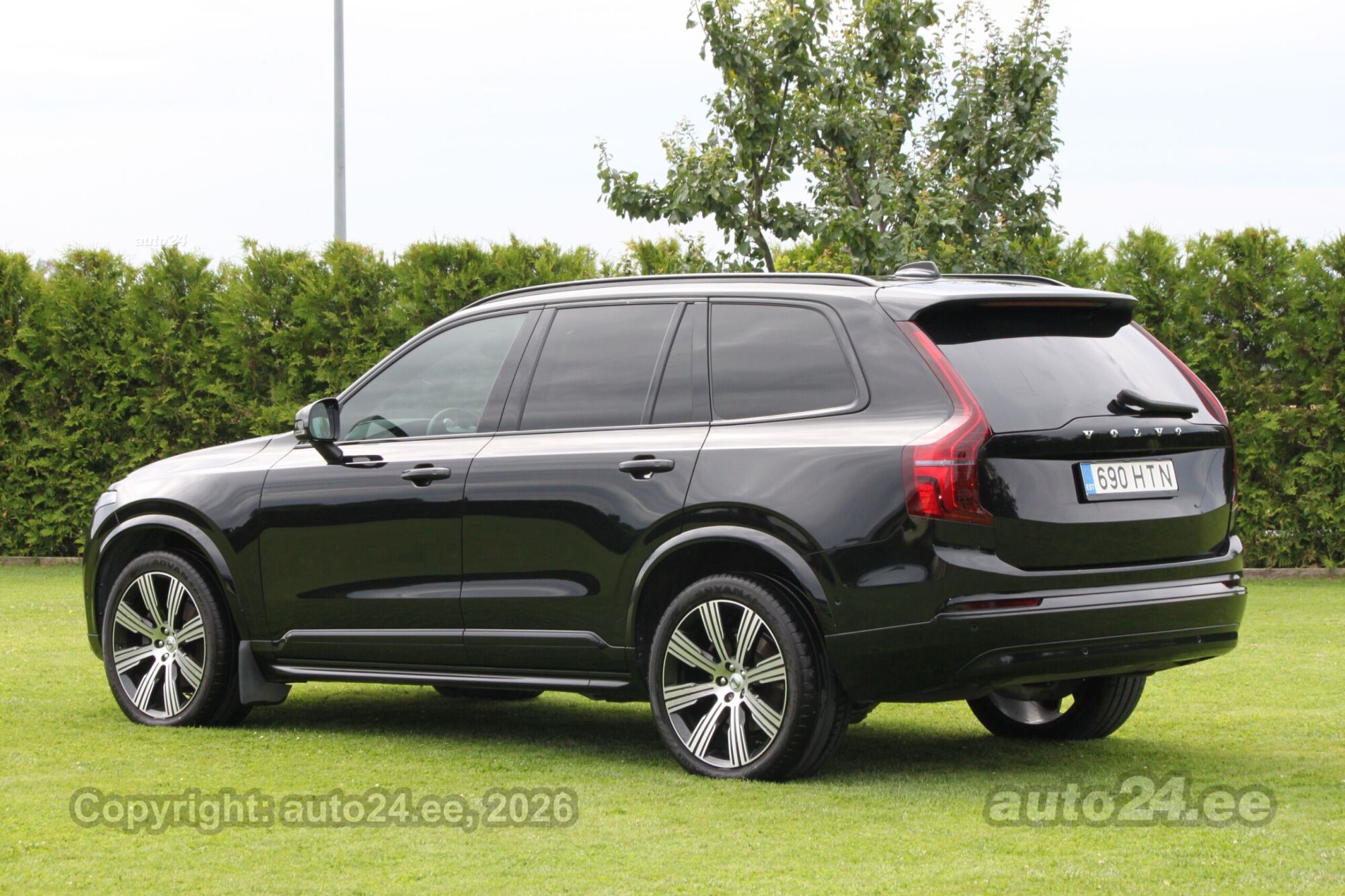 Volvo XC90 Ultimate Bright 7s 2.0 173kW 2023, photo 2/10