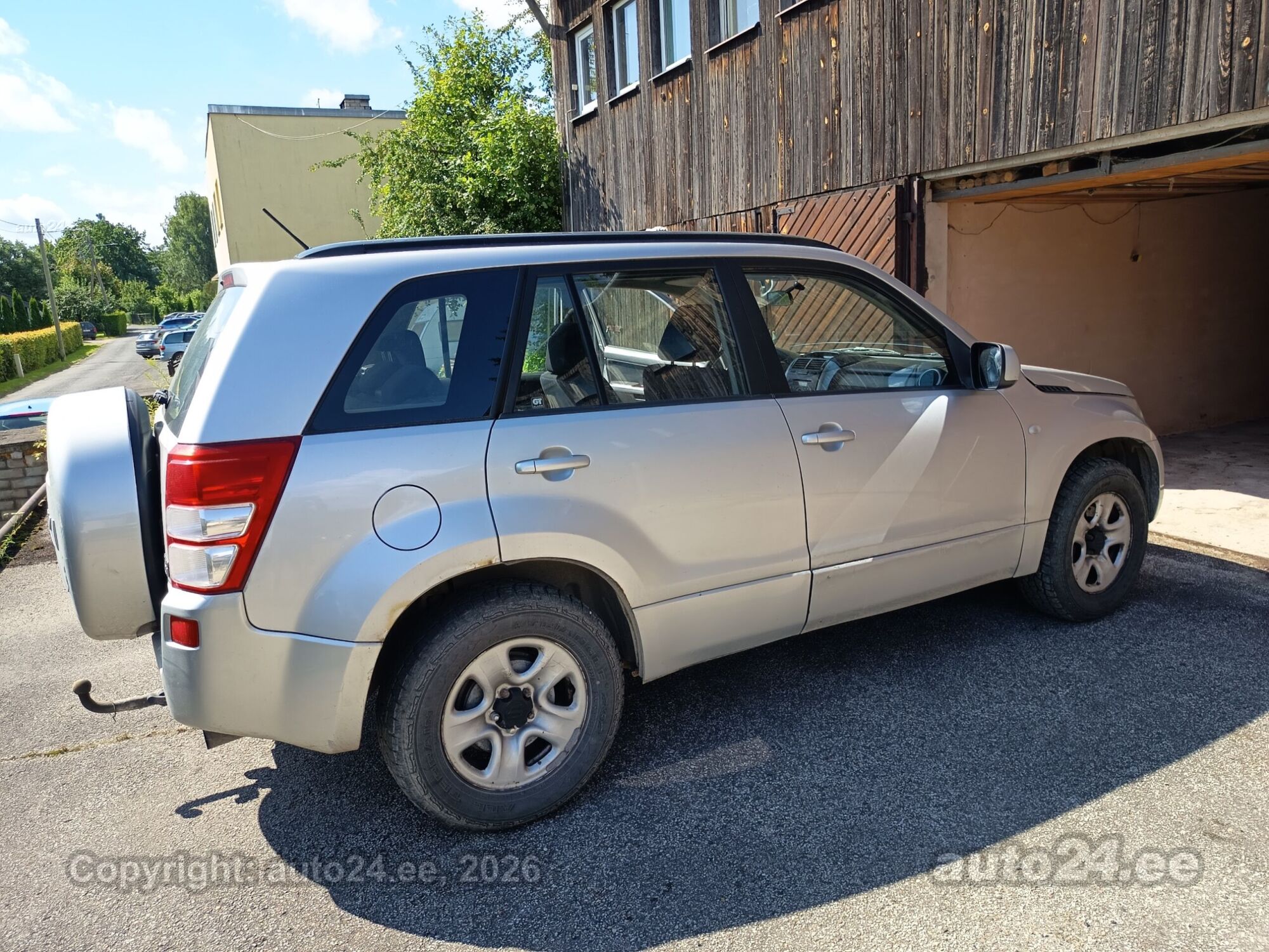 Suzuki Grand Vitara 2.0 103kW 2007, kuva 3/10