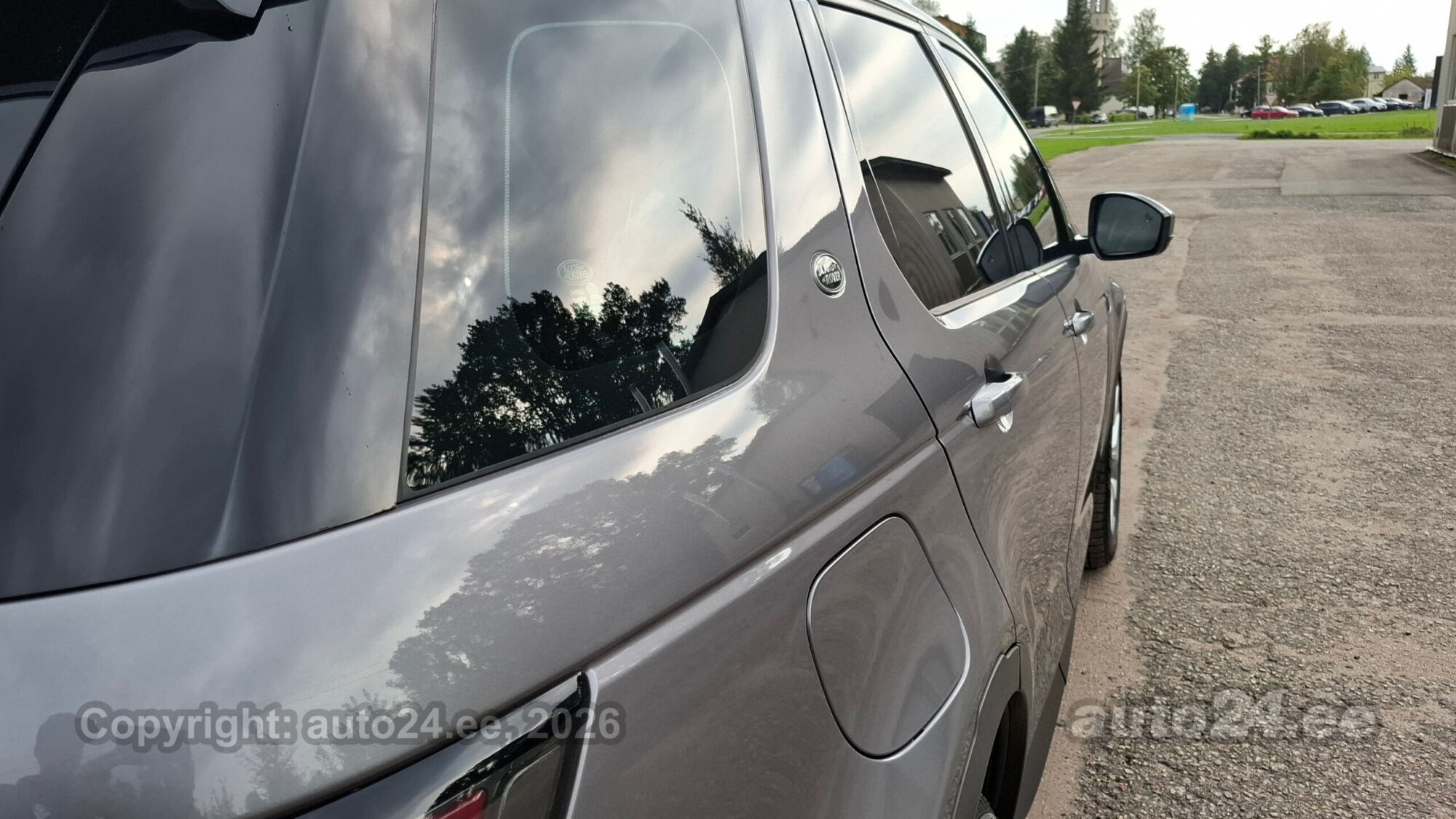 Land Rover Discovery Sport SE 2.0 120kW 2022, photo 3/10