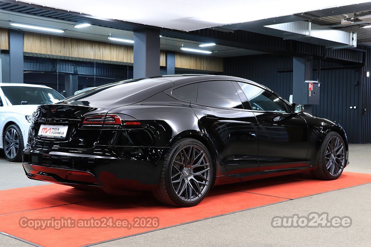 Tesla Model S 2023, photo 2/10