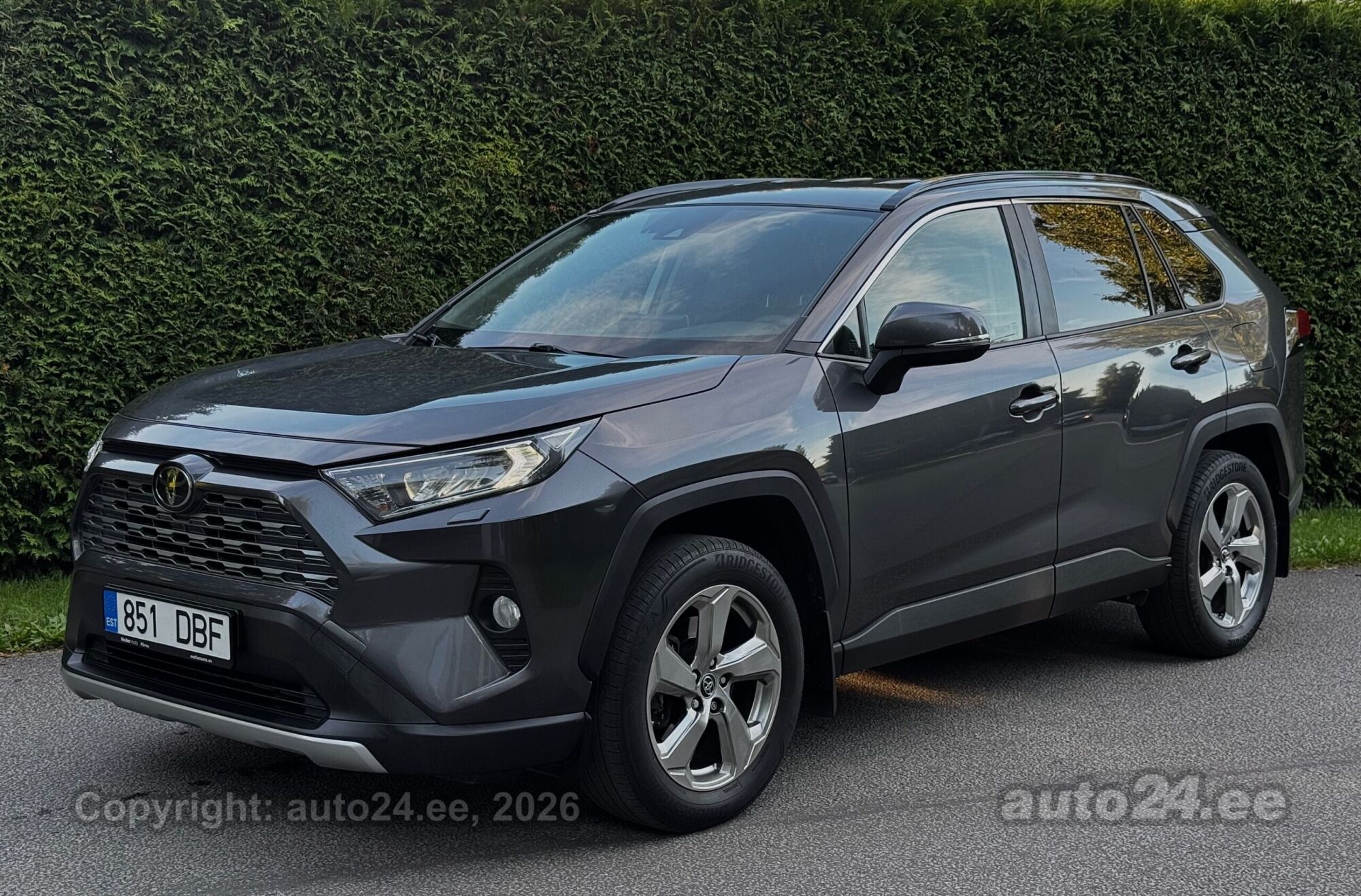 Toyota RAV4 - 2