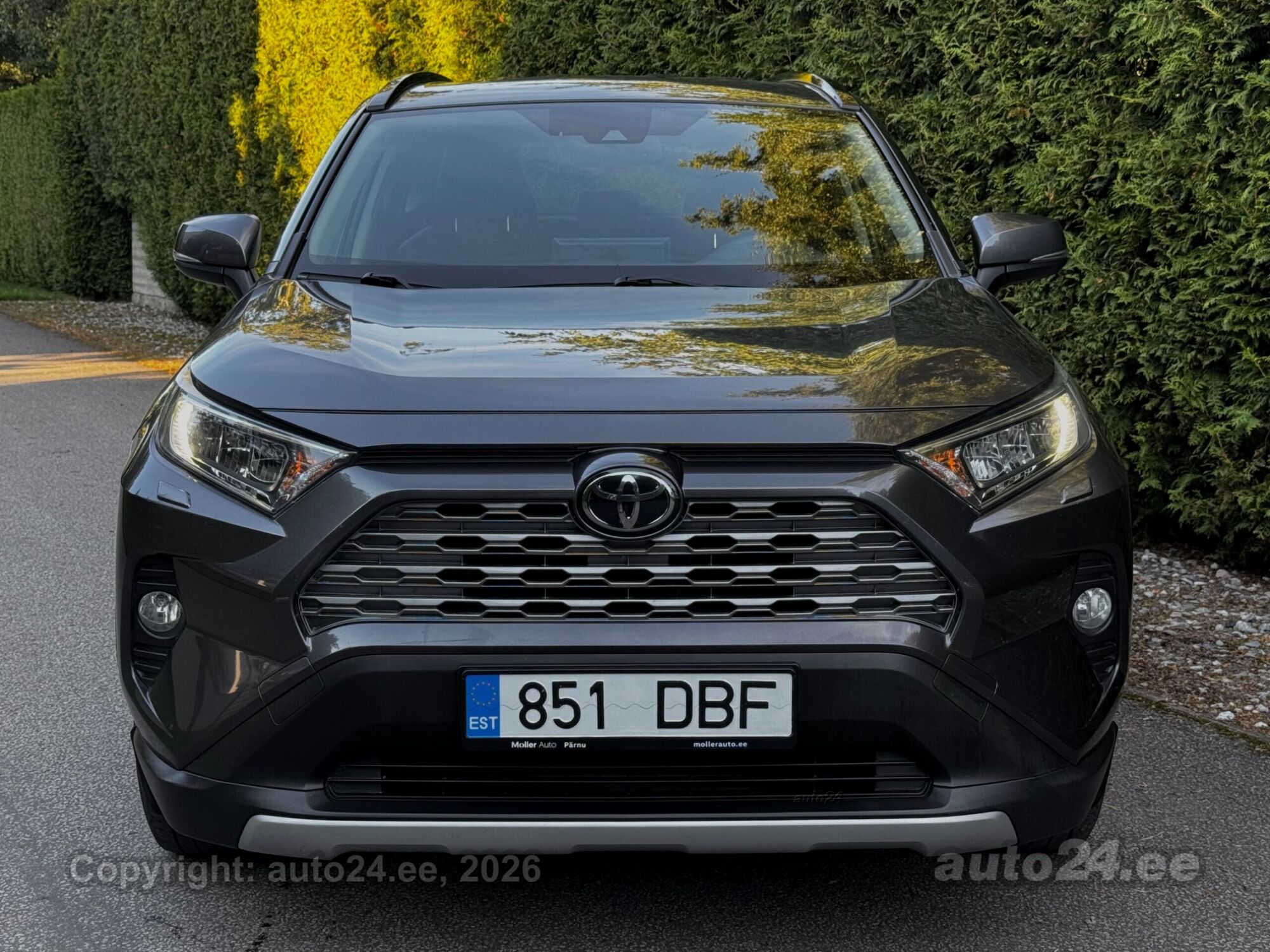 Toyota RAV4 - 5