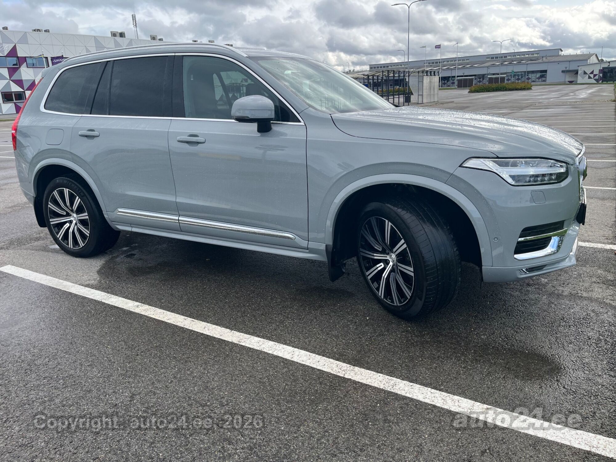 Volvo XC90 - 8