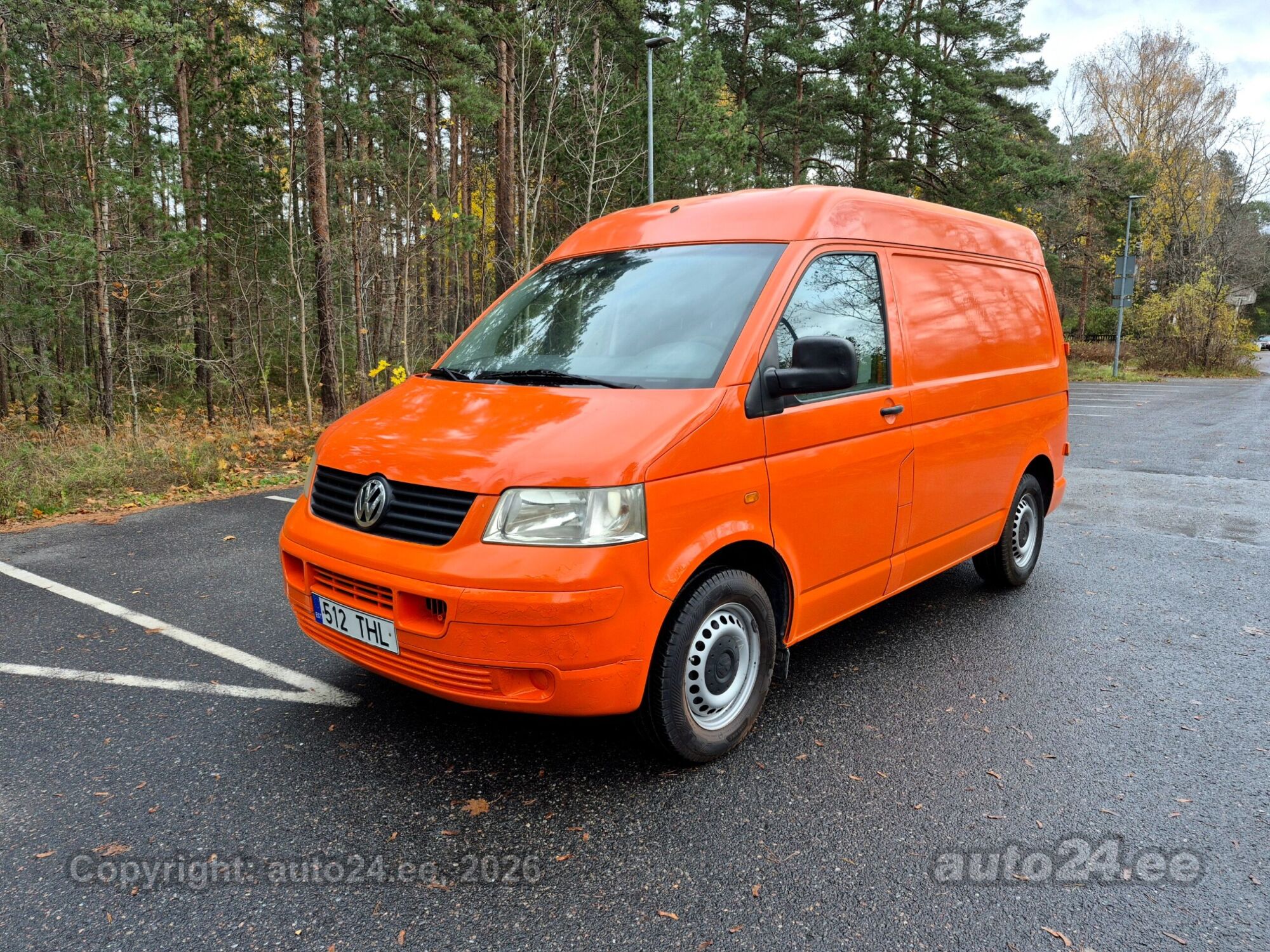 Volkswagen Transporter 2006 — салон