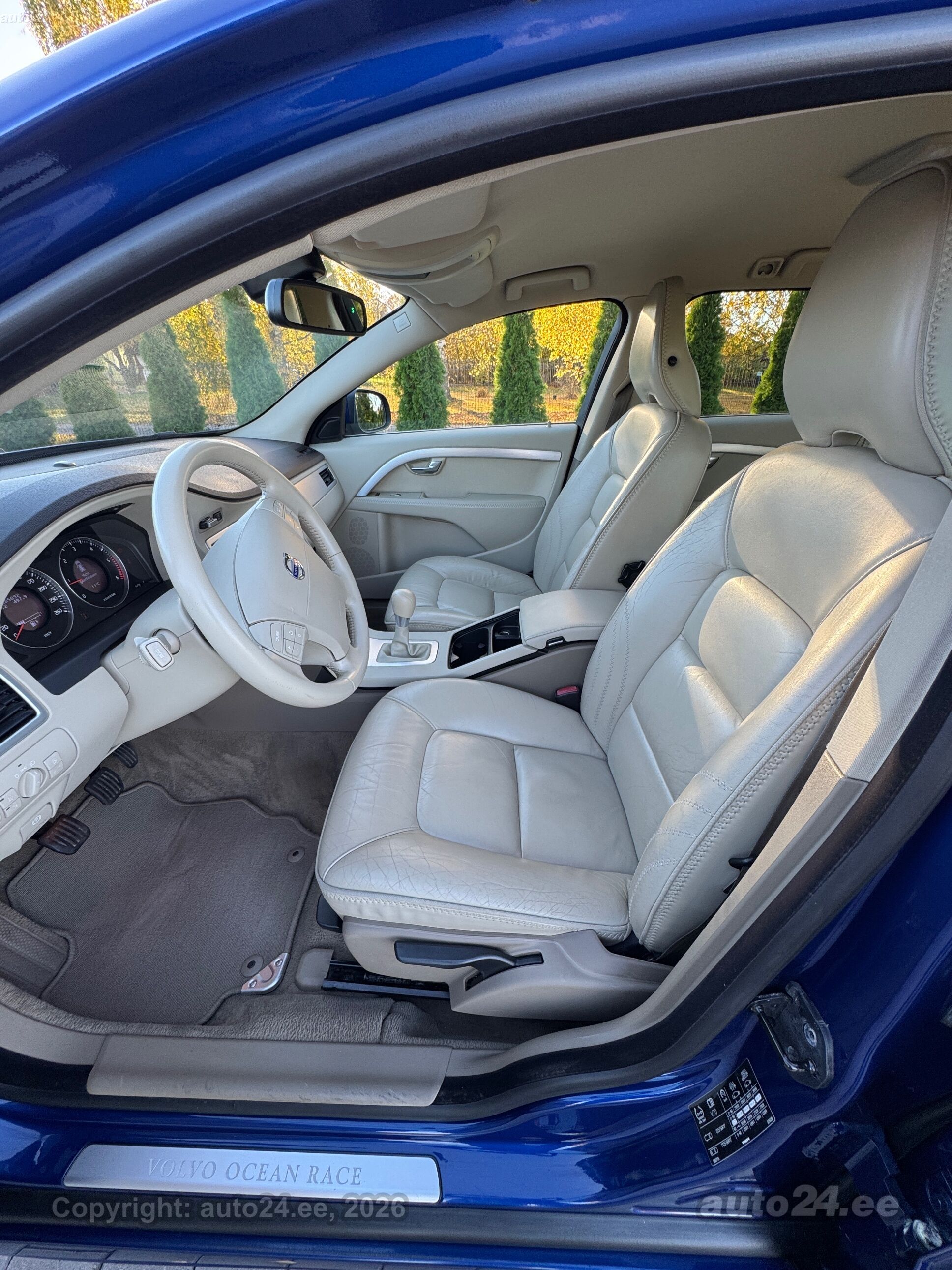 Volvo V70 2008 — photo 6