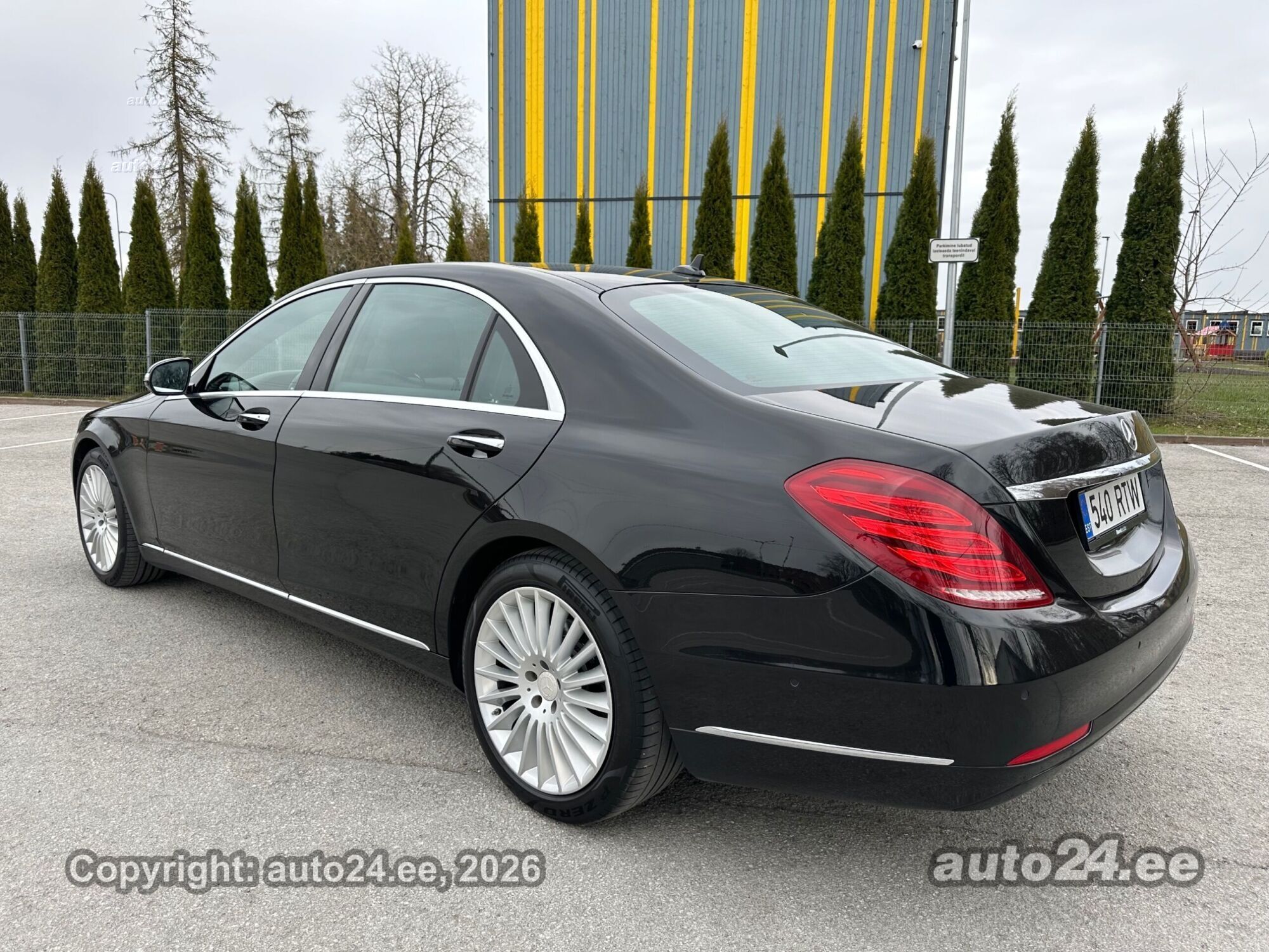 Mercedes-Benz S-sarja 2013, kuva 4/10