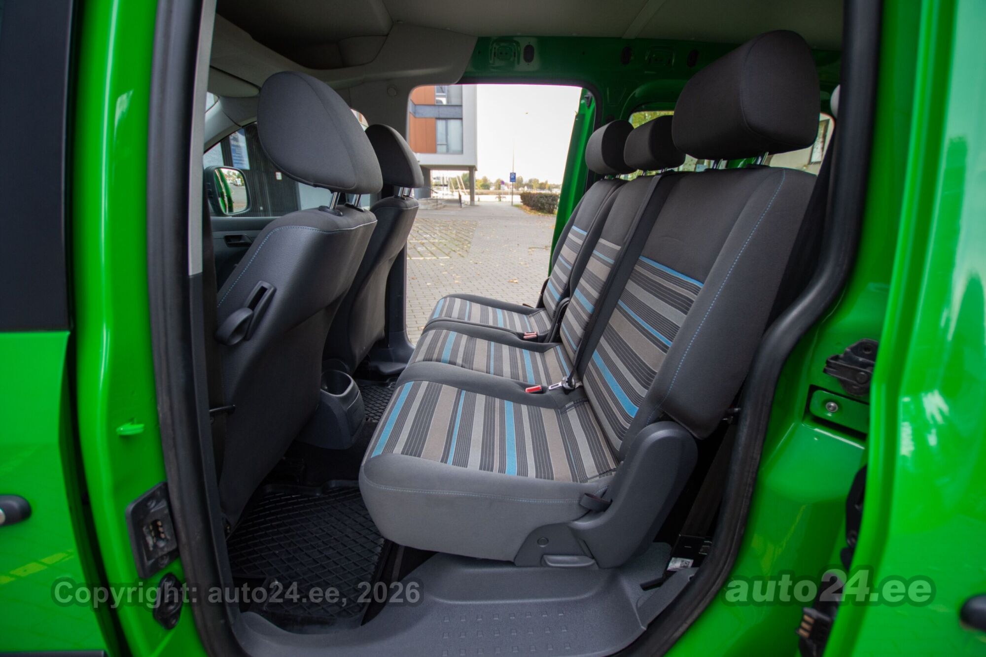 Volkswagen Caddy 2011 — photo 9