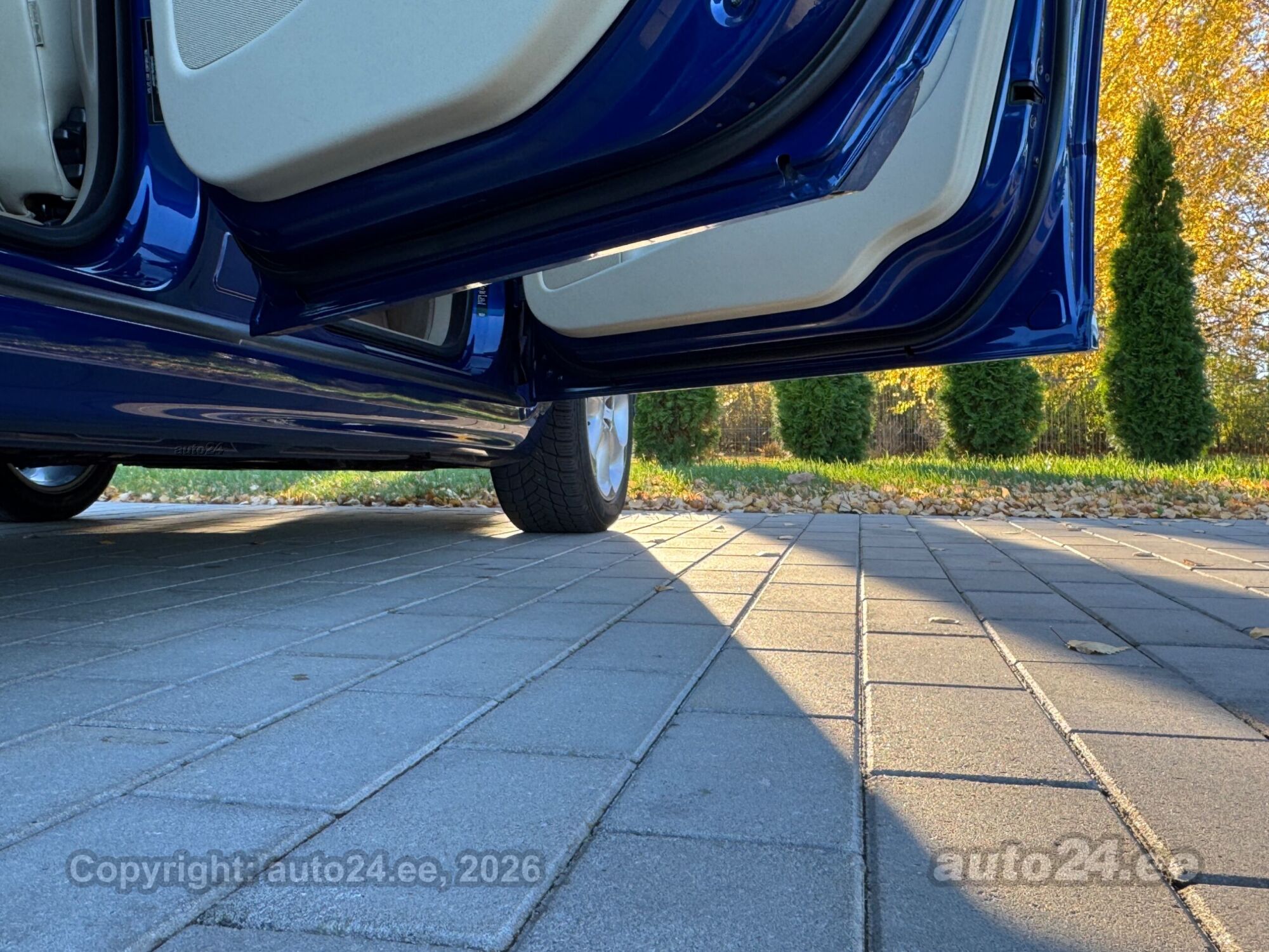 Volvo V70 2008 — photo 24