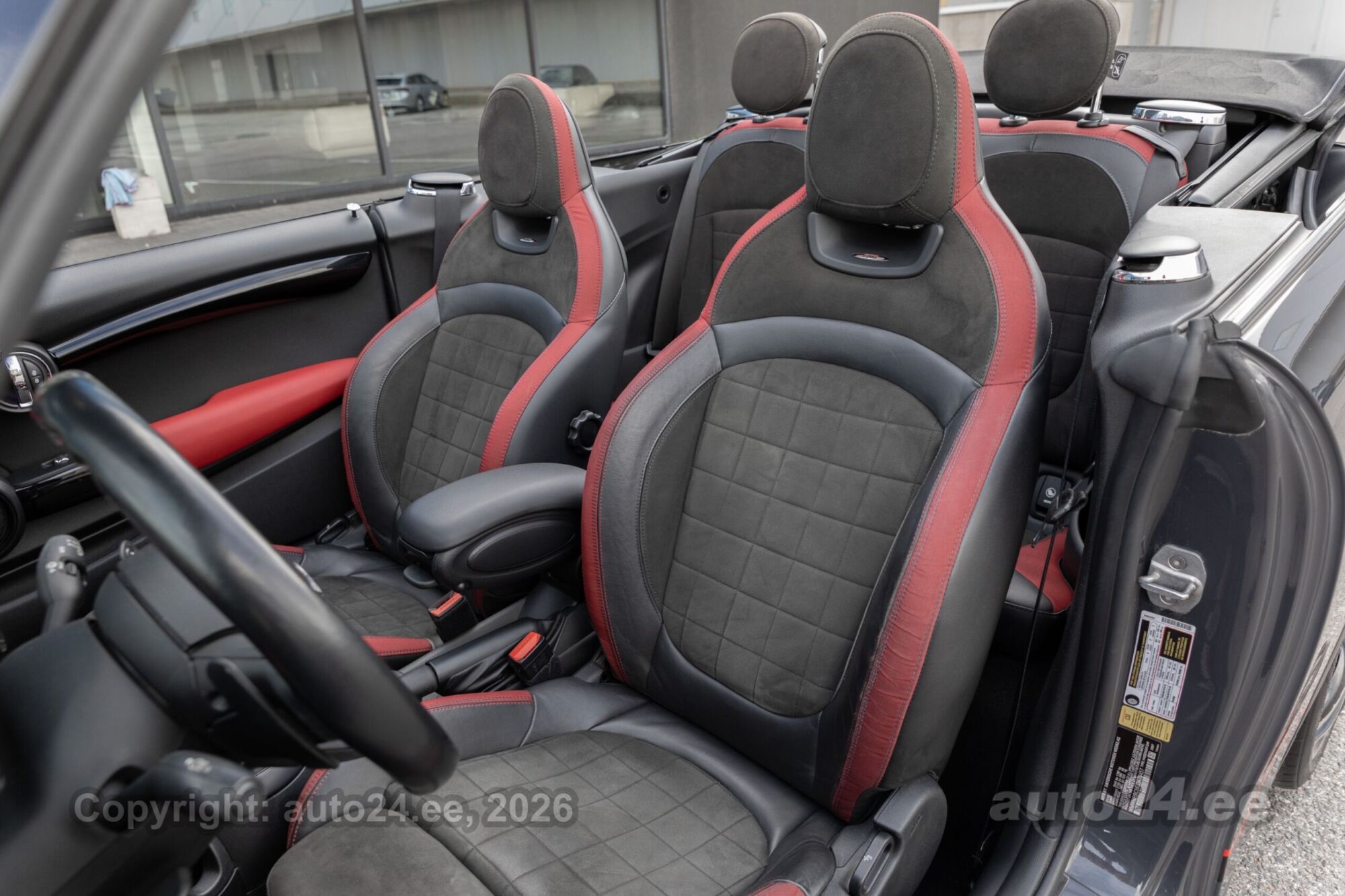 MINI John Cooper Works - 8
