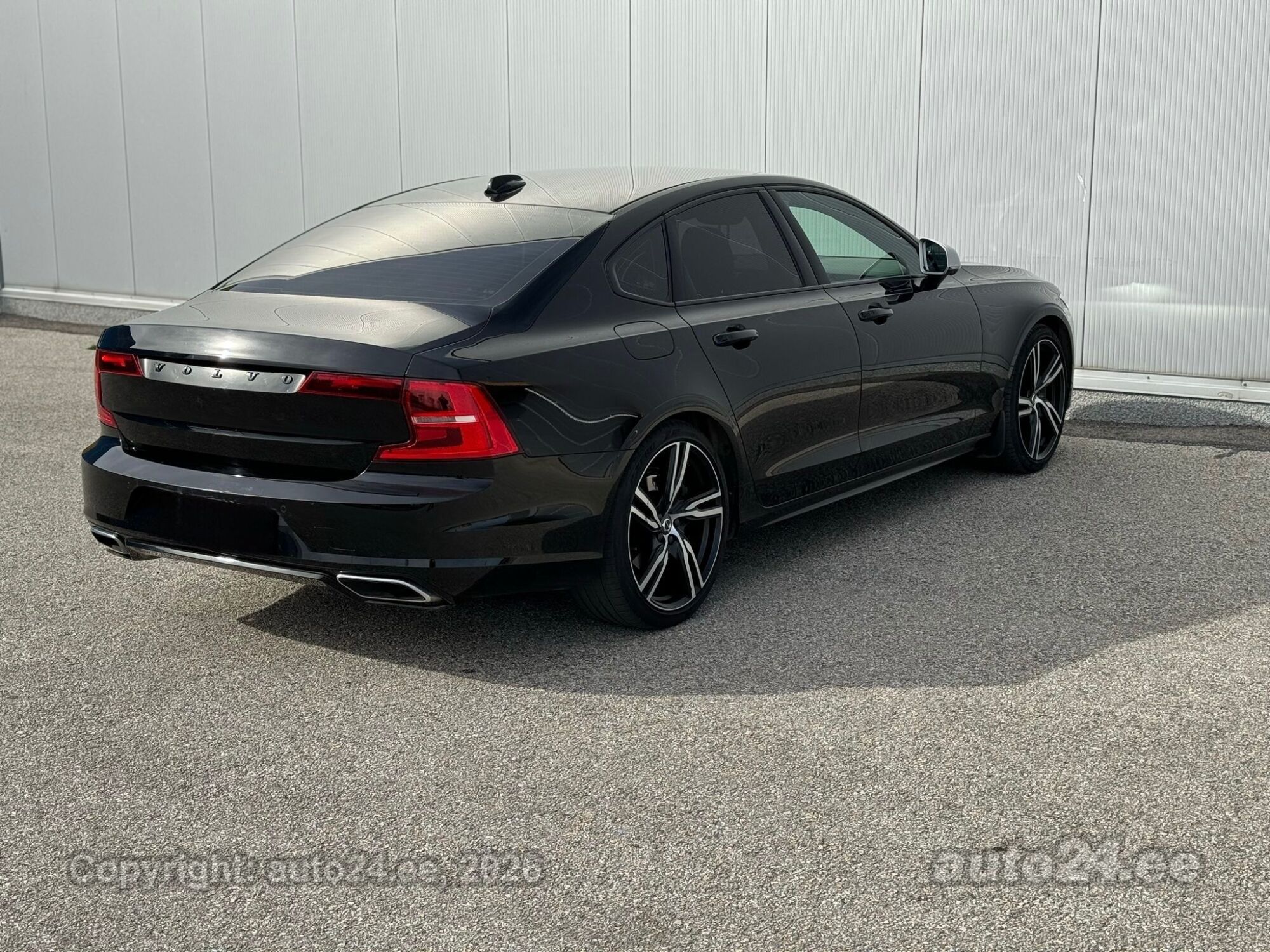 Volvo S90 R- Design 2.0 186kW 2020, kuva 5/10