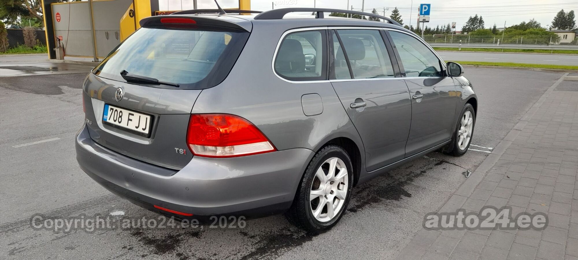 Volkswagen Golf - 3