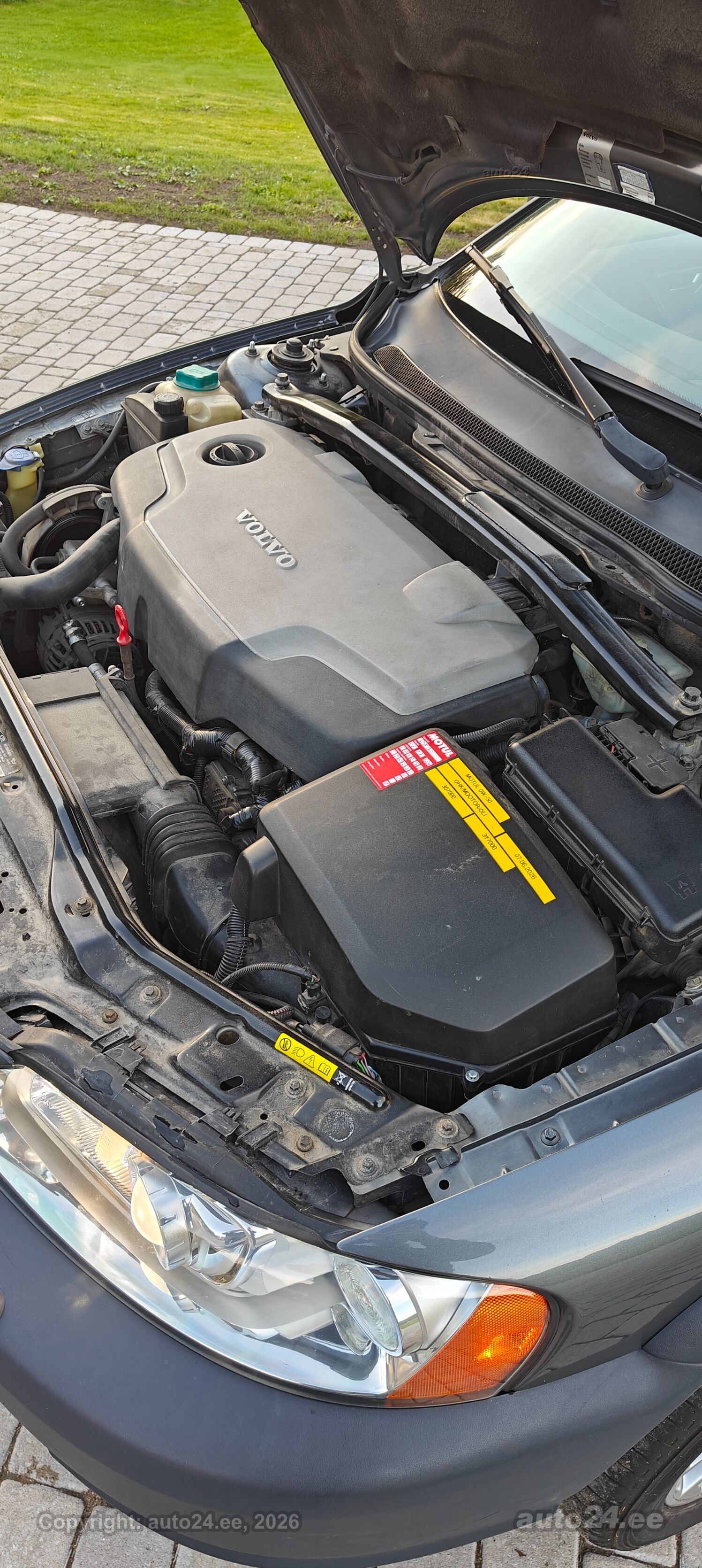 Volvo XC70 2.4 D5244T4 136kW 2007, kuva 3/10
