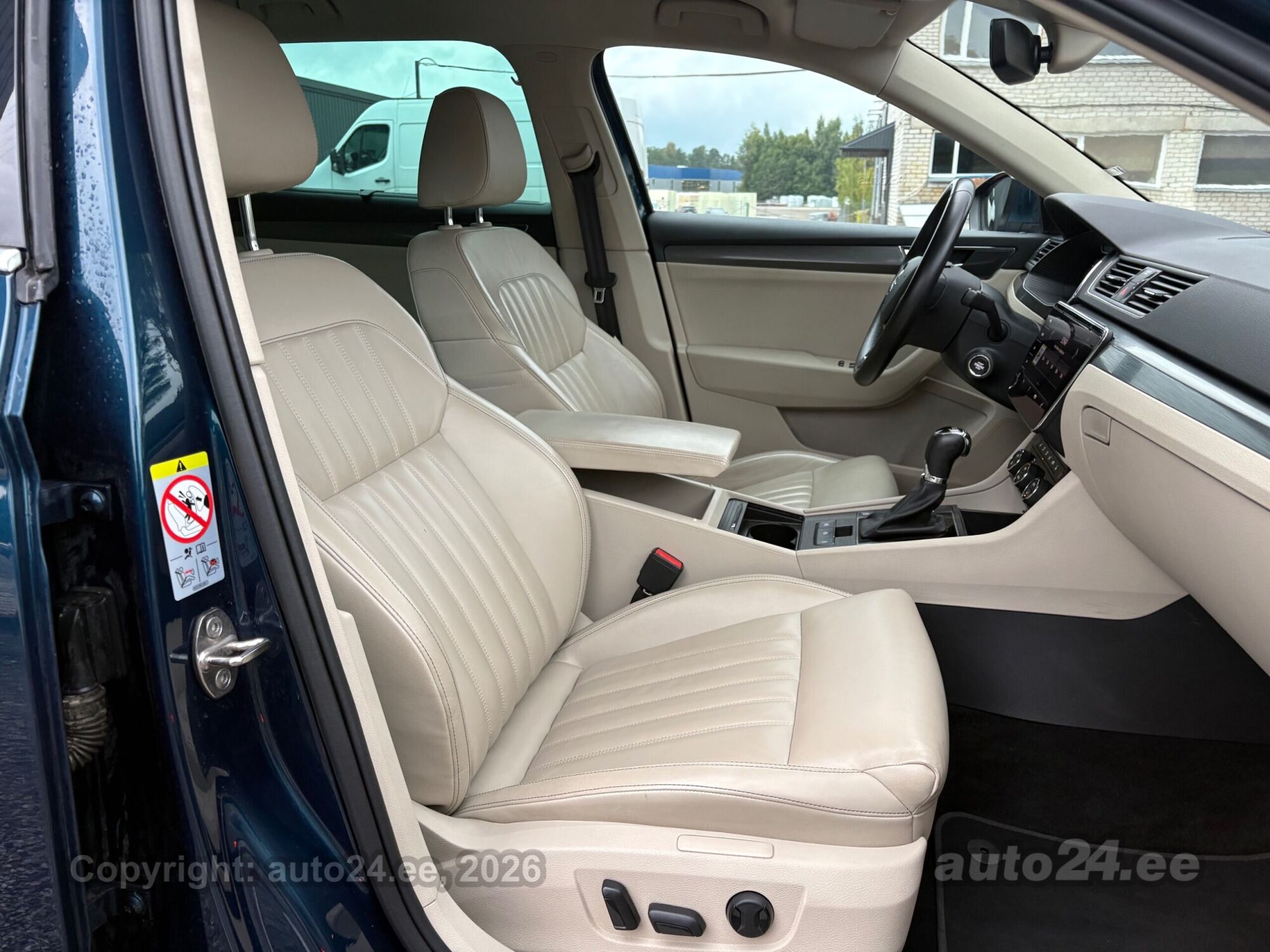 Škoda Superb - 11
