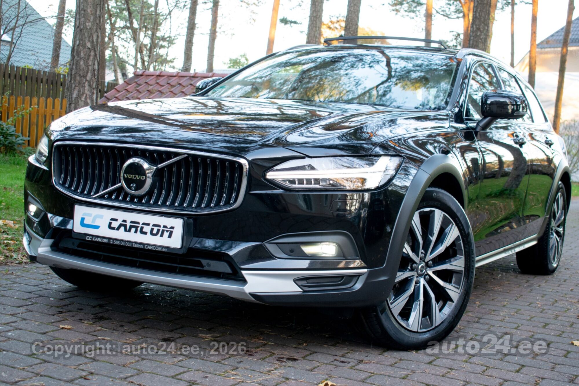 Volvo V90 Cross Country