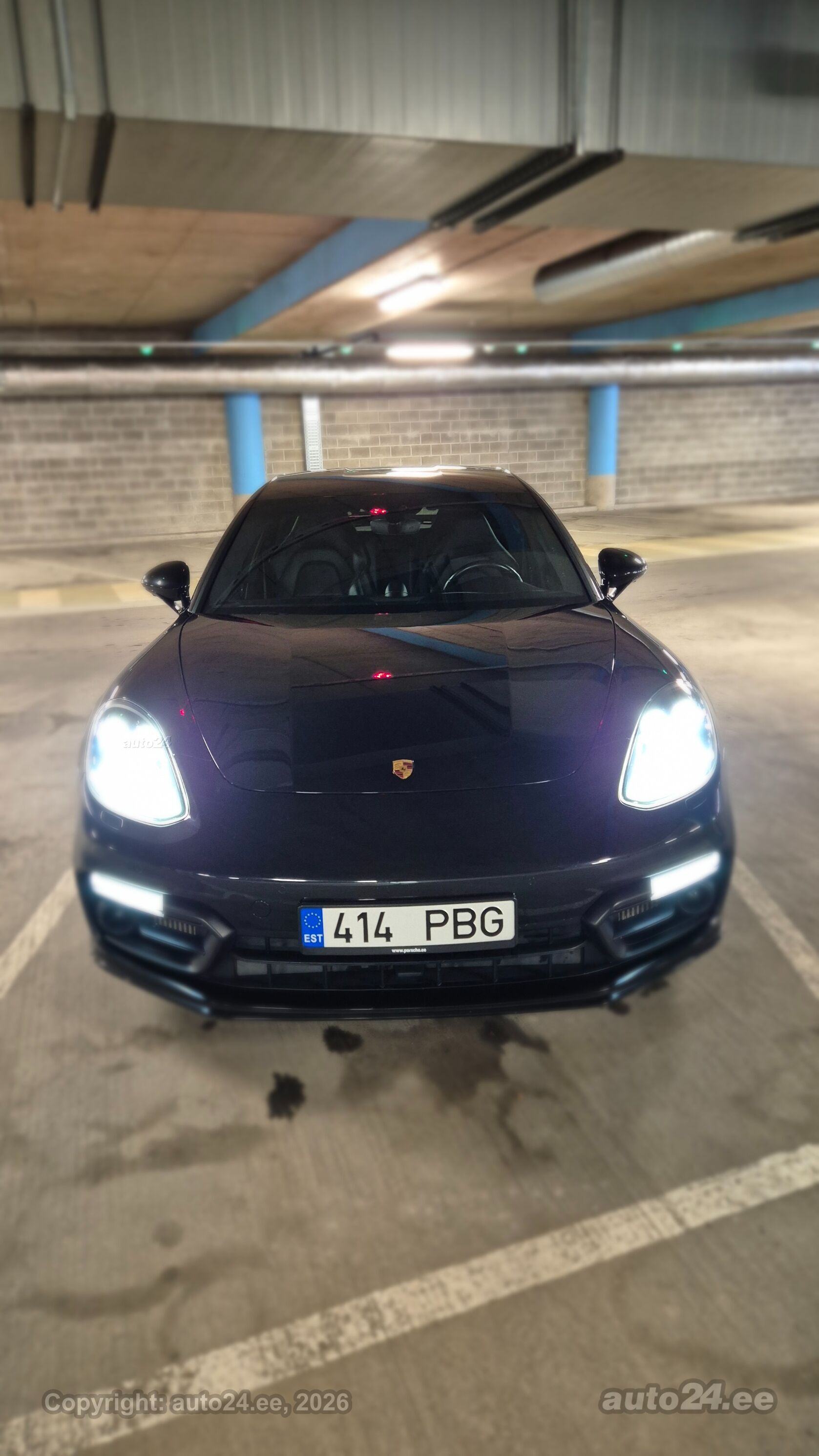 Porsche Panamera - 1
