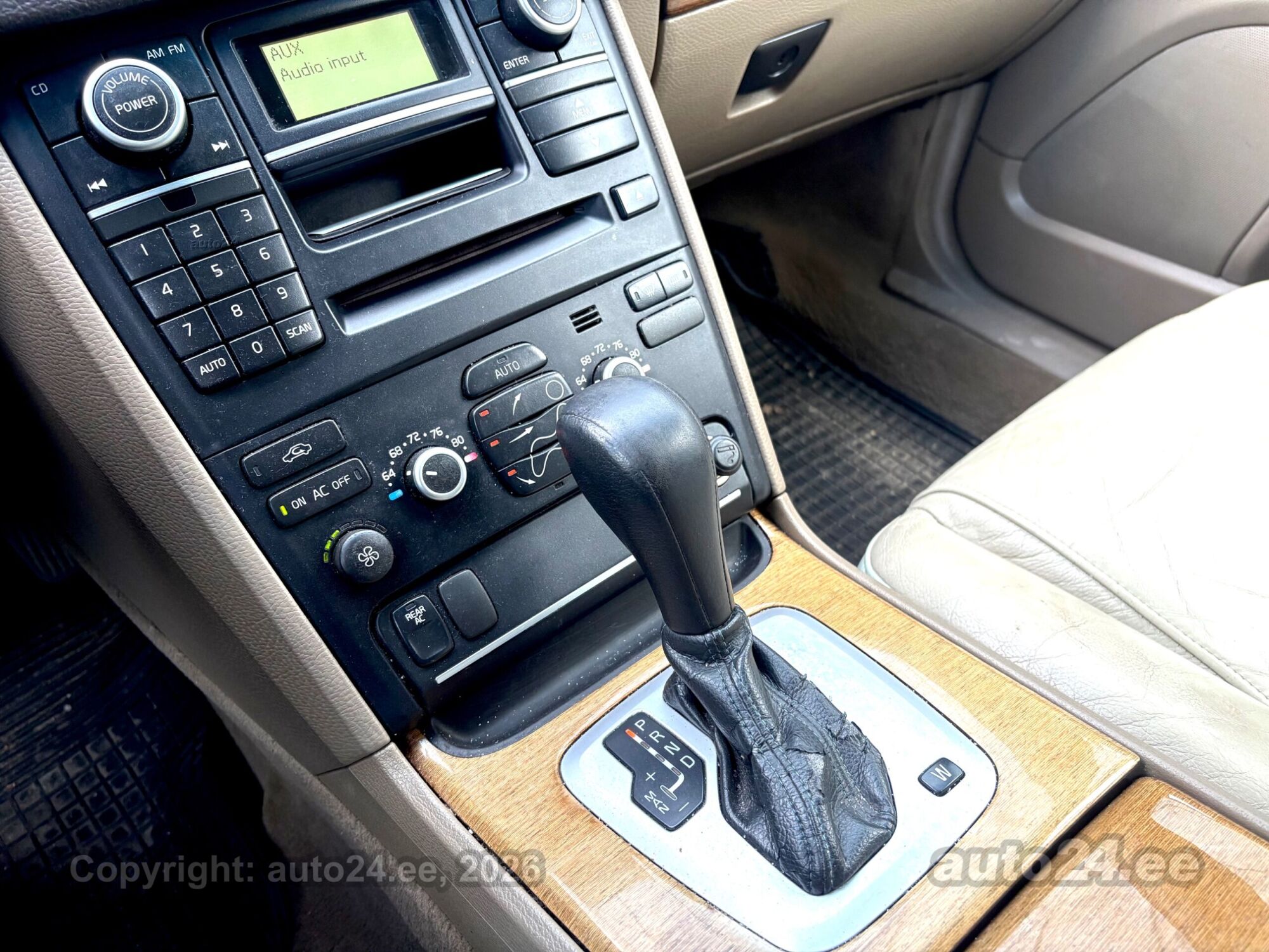 Volvo XC90 2006 — photo 14