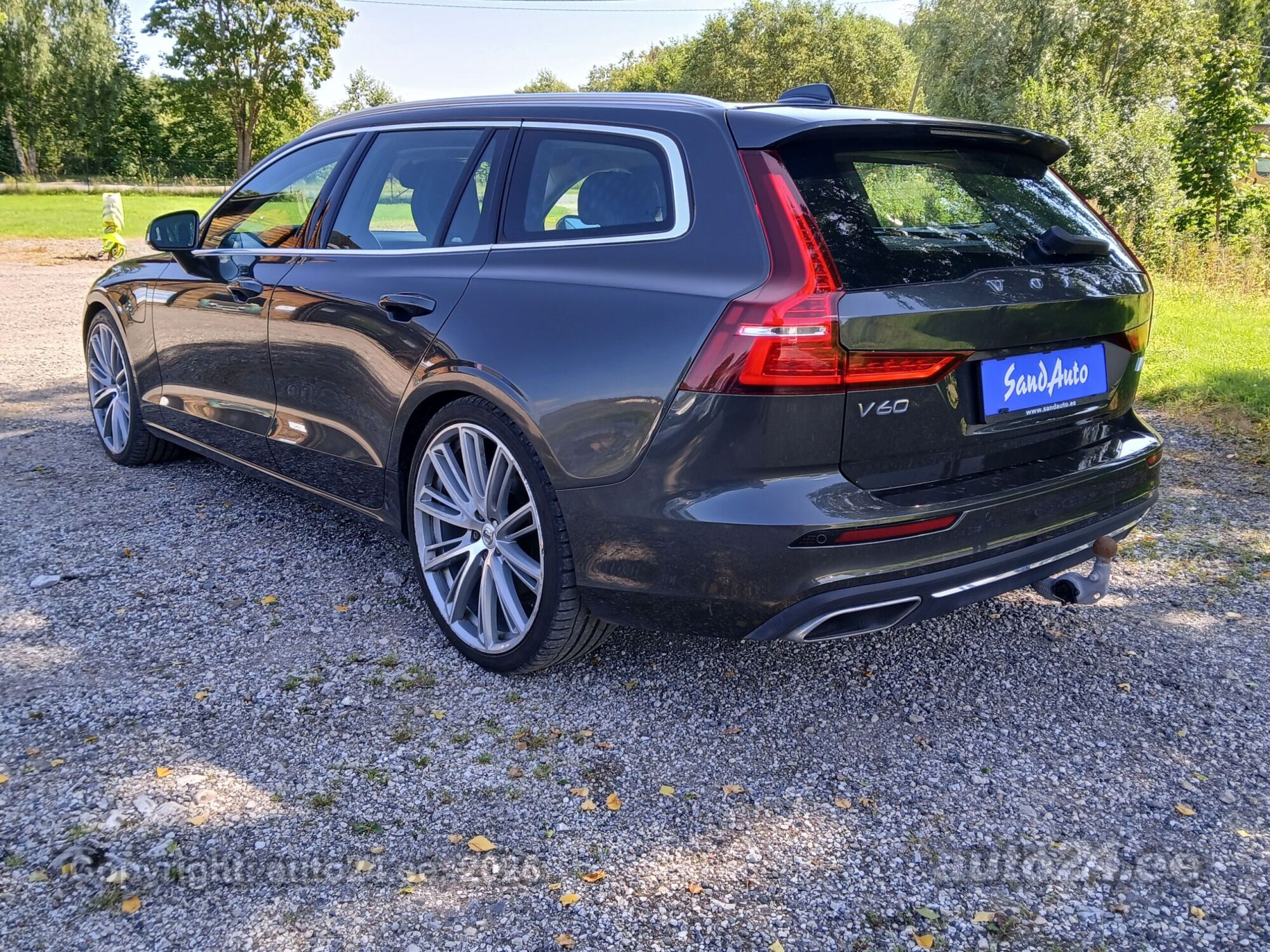 Volvo V60 2021, kuva 7/10