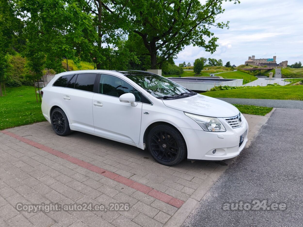 Toyota Avensis - 1