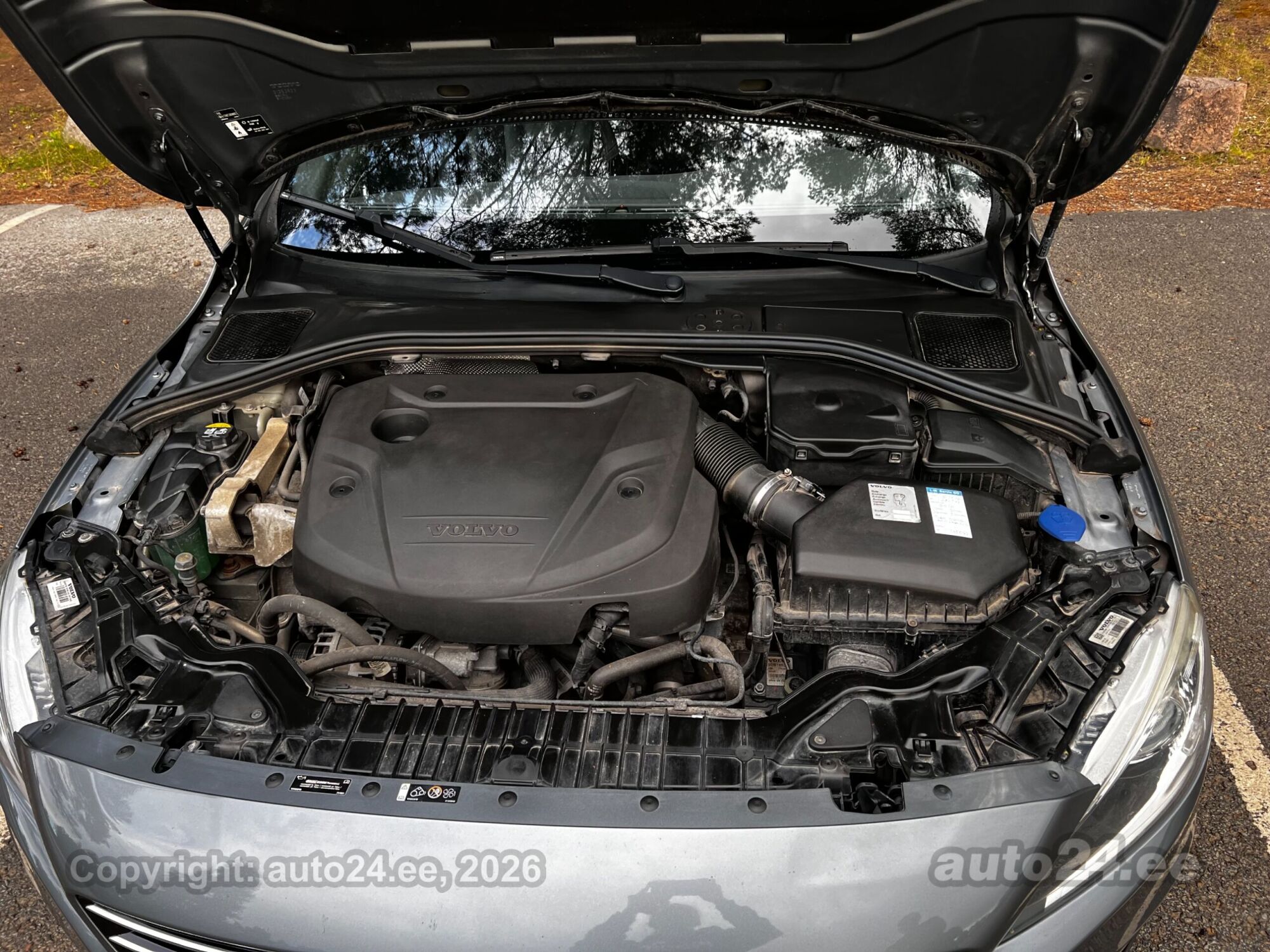 Volvo V60 2.0 110kW 2017, kuva 6/10