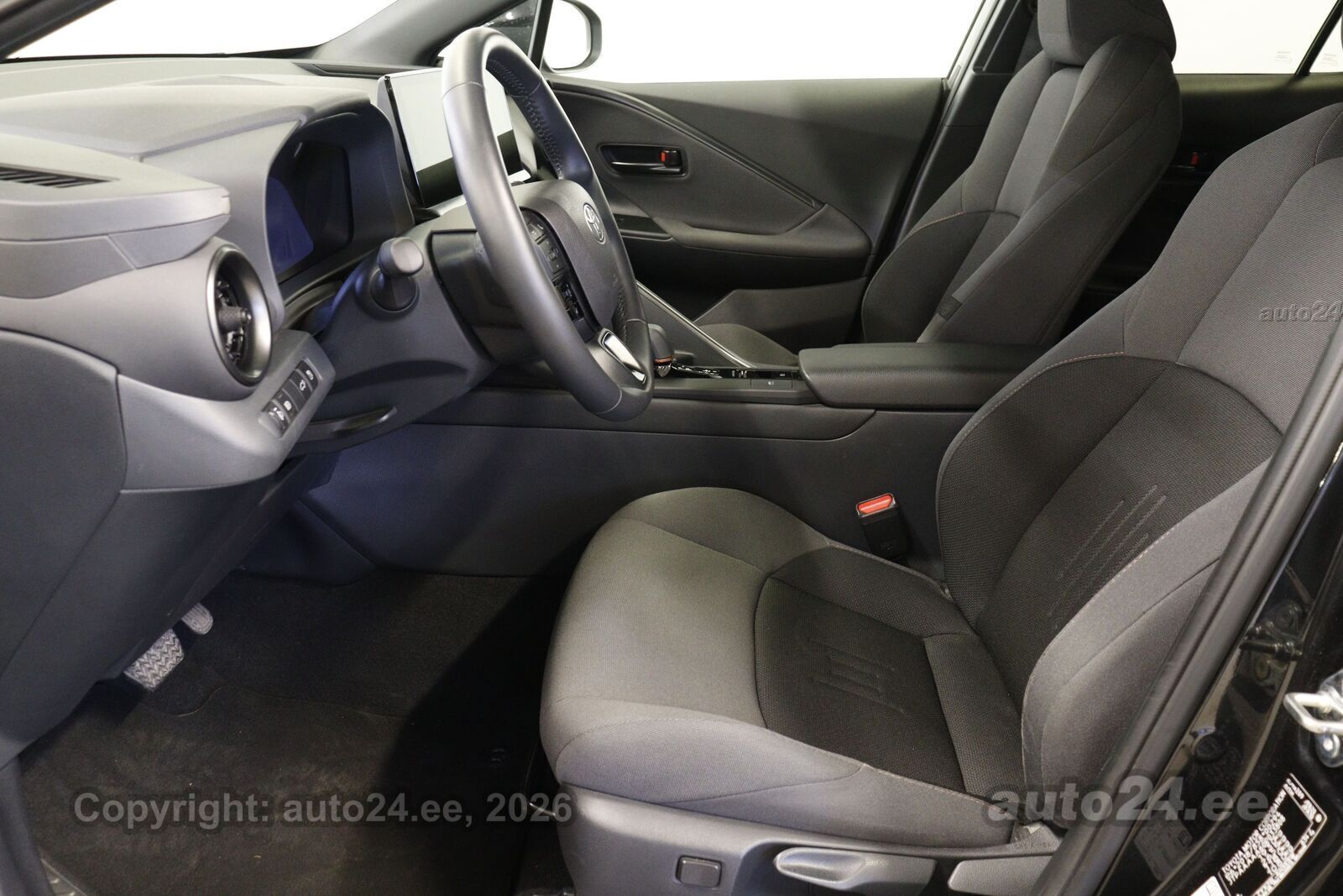 Toyota C-HR - 11