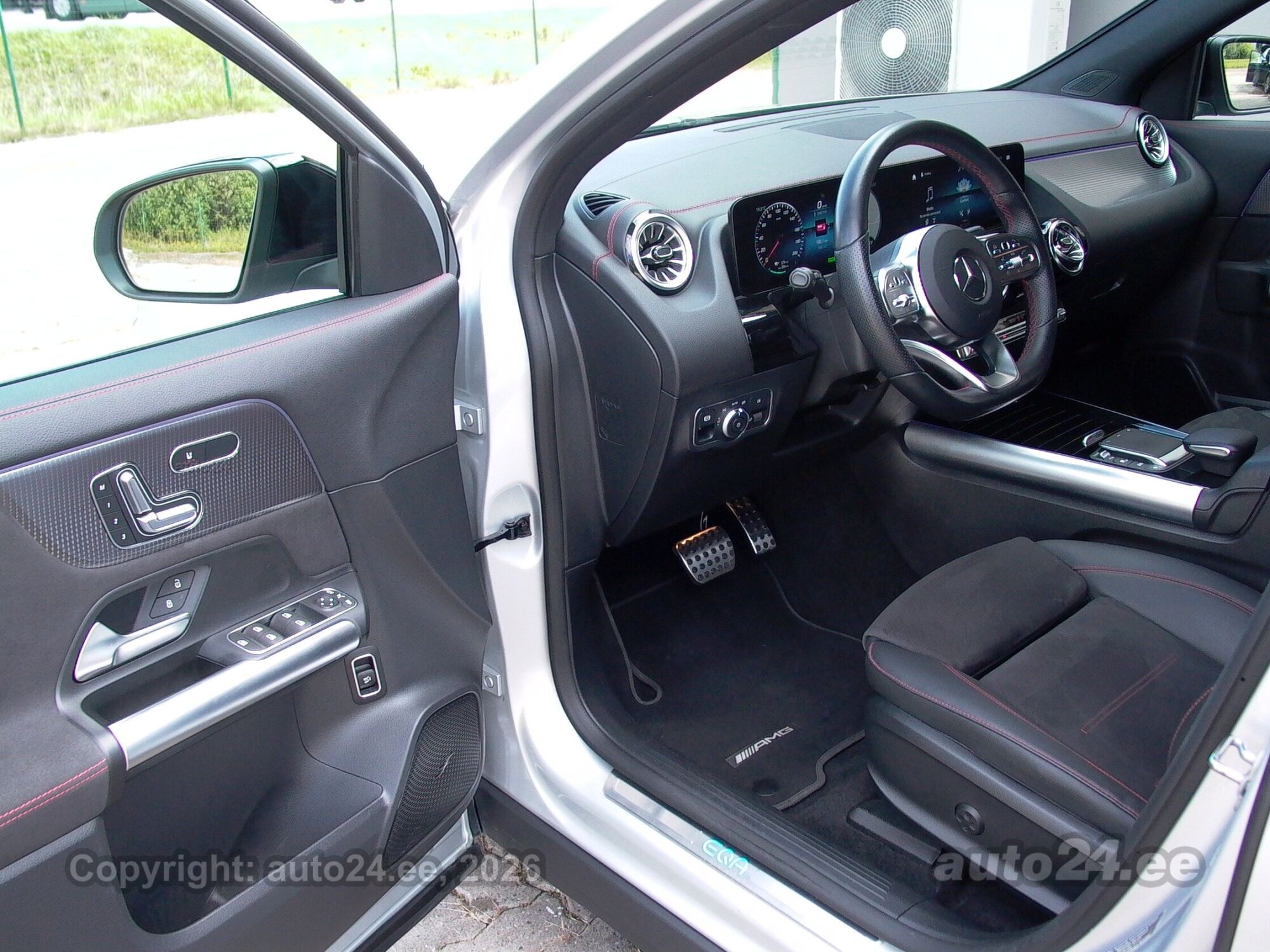 Mercedes-Benz EQA 250+ AMG Styling 140kW 2023, kuva 4/10