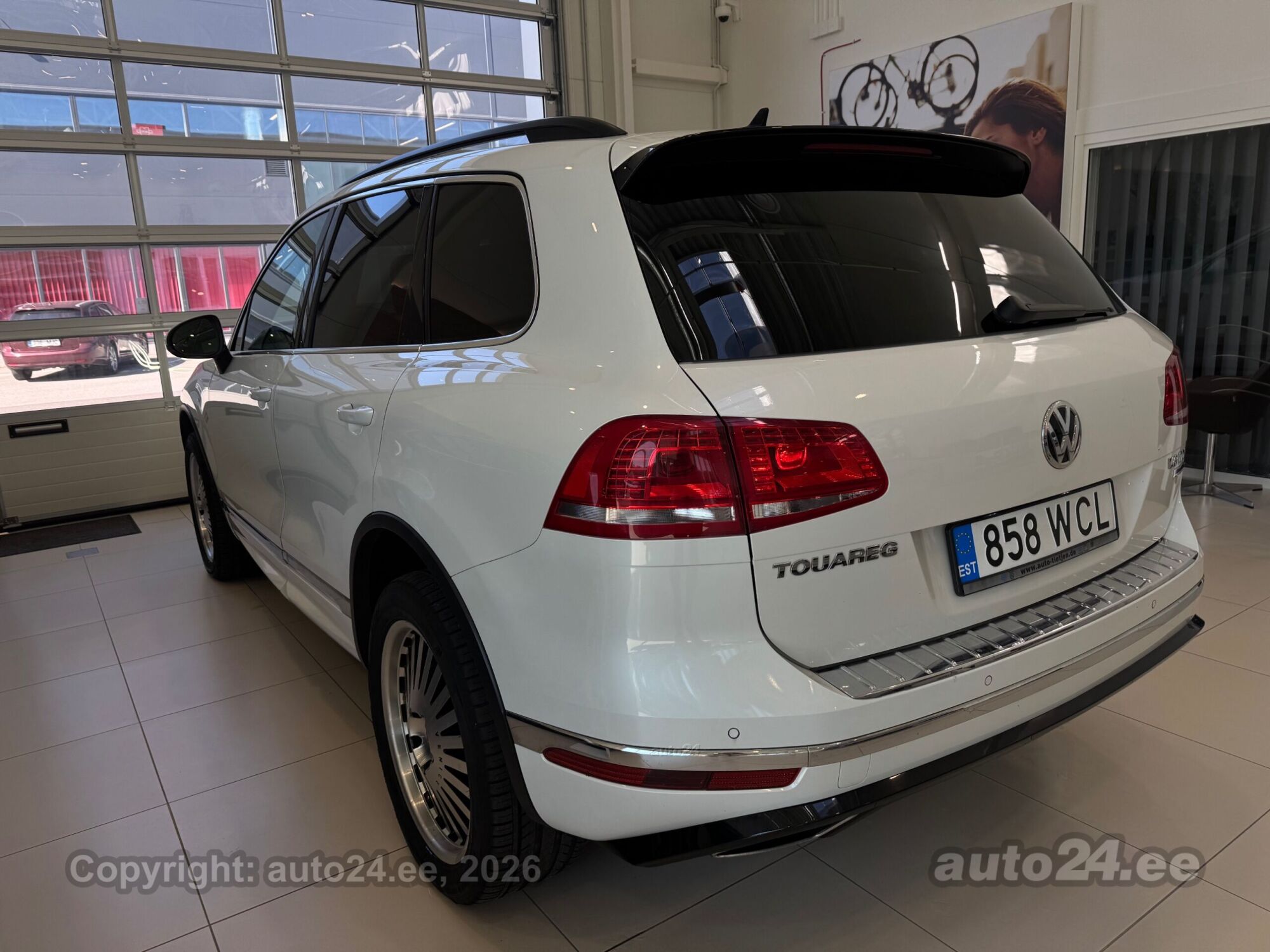 Volkswagen Touareg R-Line 3.0 TDI 193kW 2016, photo 4/10