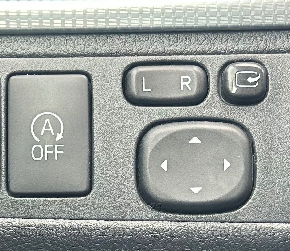 Toyota Avensis - 6