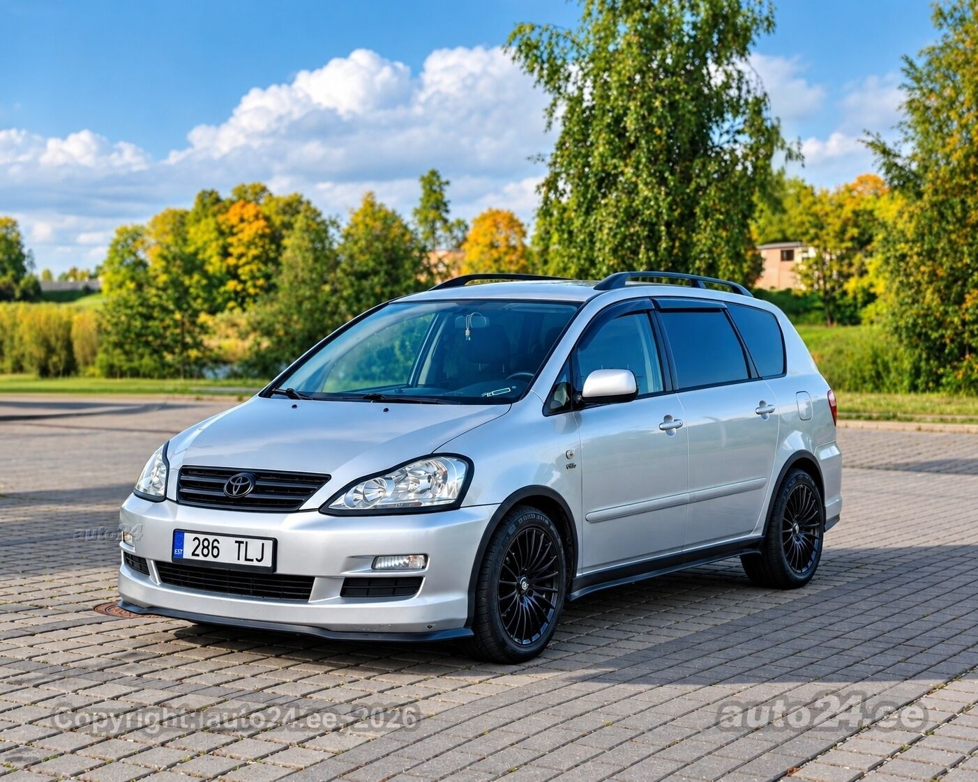 Toyota Avensis Verso 2006 — vehicle for AFU Ukraine