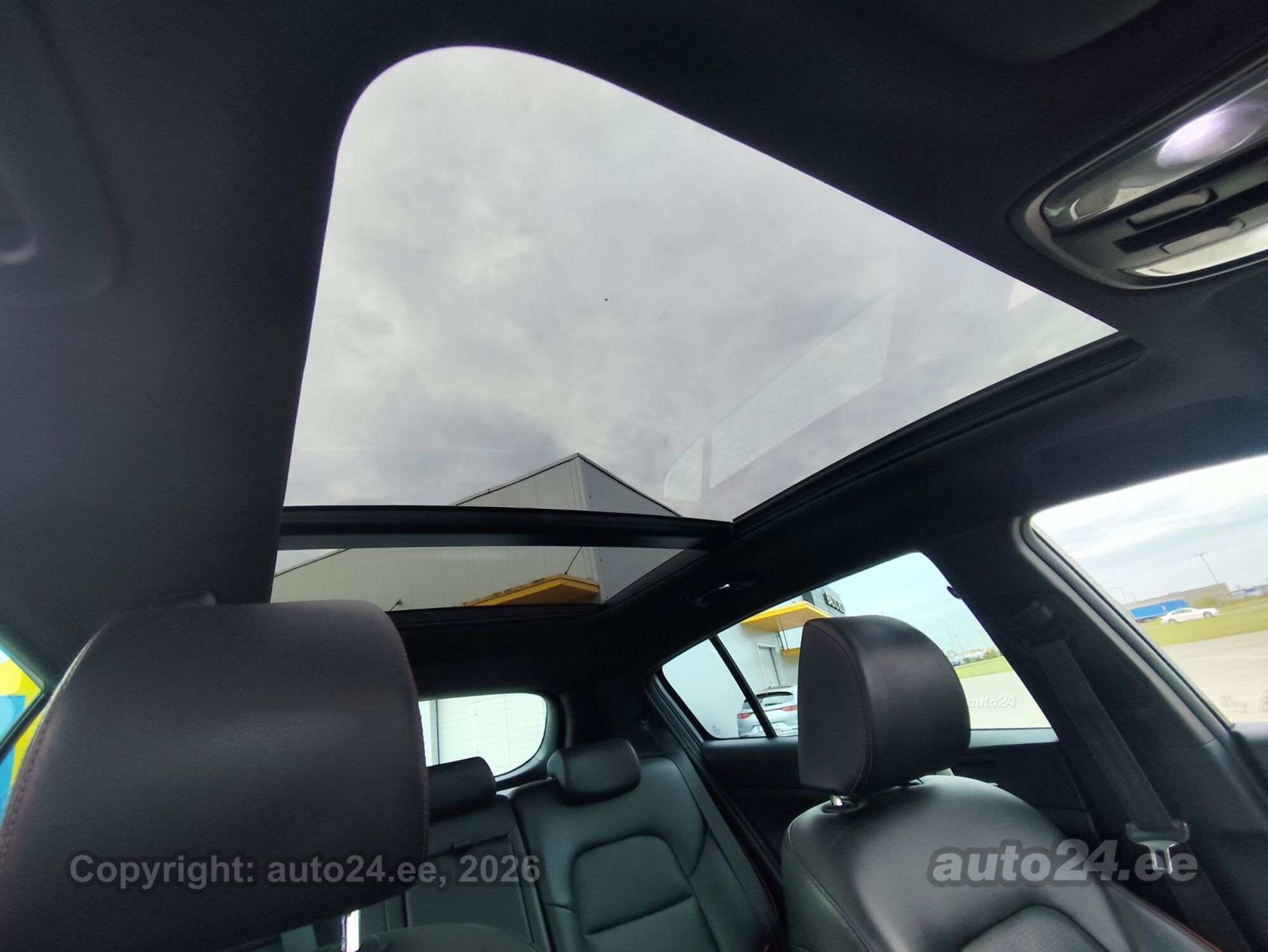 KIA Sportage - 1