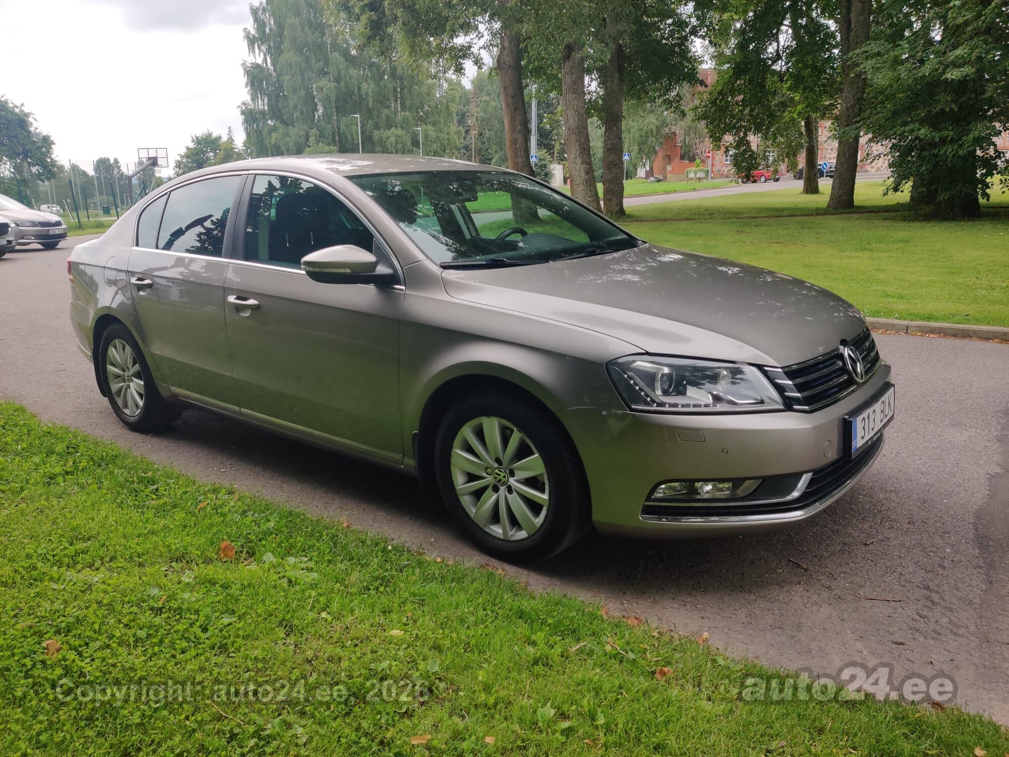 Volkswagen Passat 1.4 118kW 2014, photo 4/10