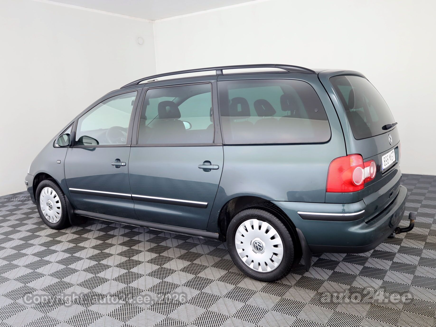 Volkswagen Sharan 2007 — engine 1896 cm³ (85 kW)