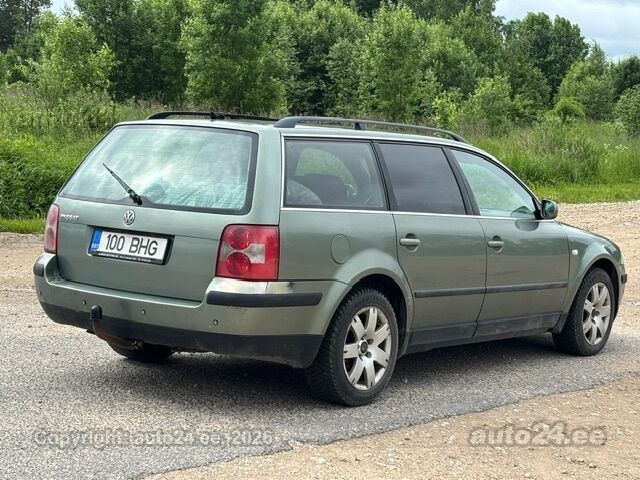 Volkswagen Passat 1.6 R4 75kW 2001, kuva 4/10