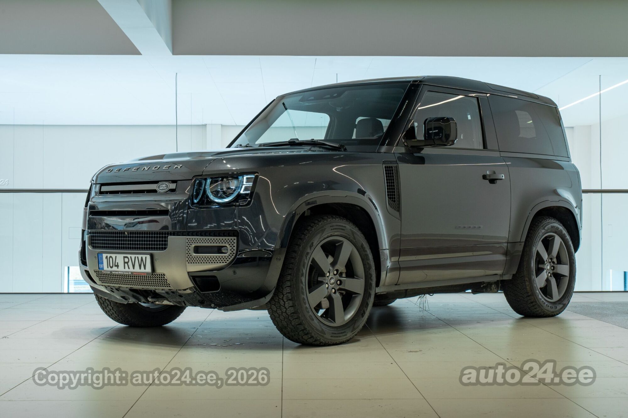 Land Rover Defender 2025, photo 2/10