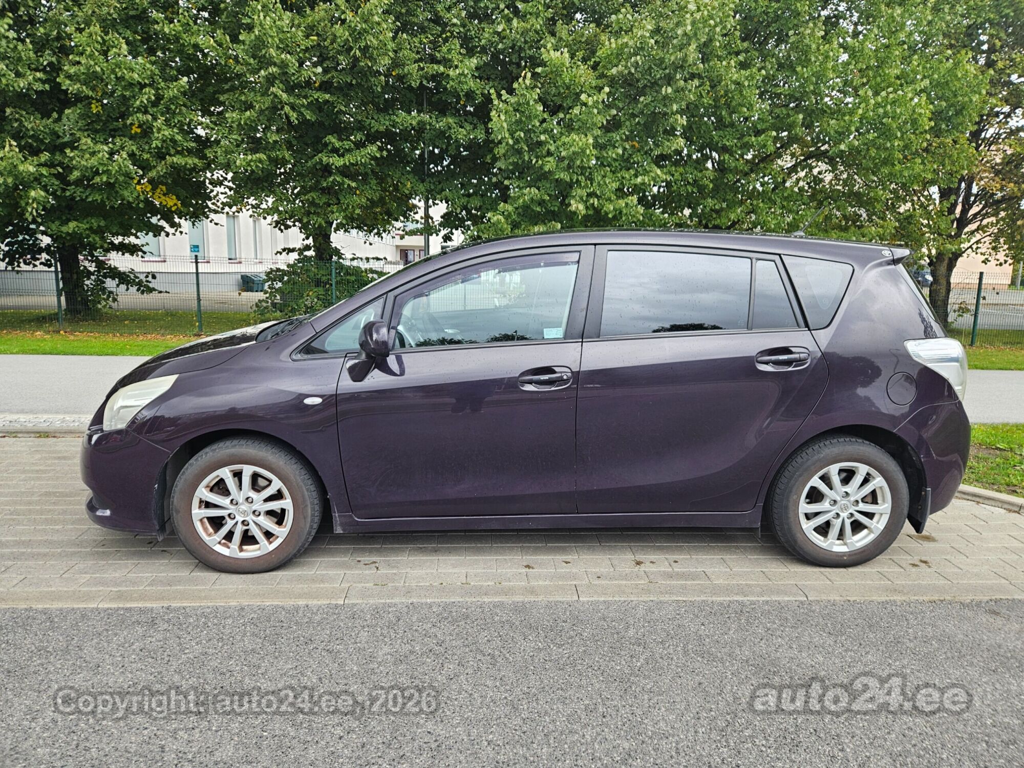Toyota Verso - 4