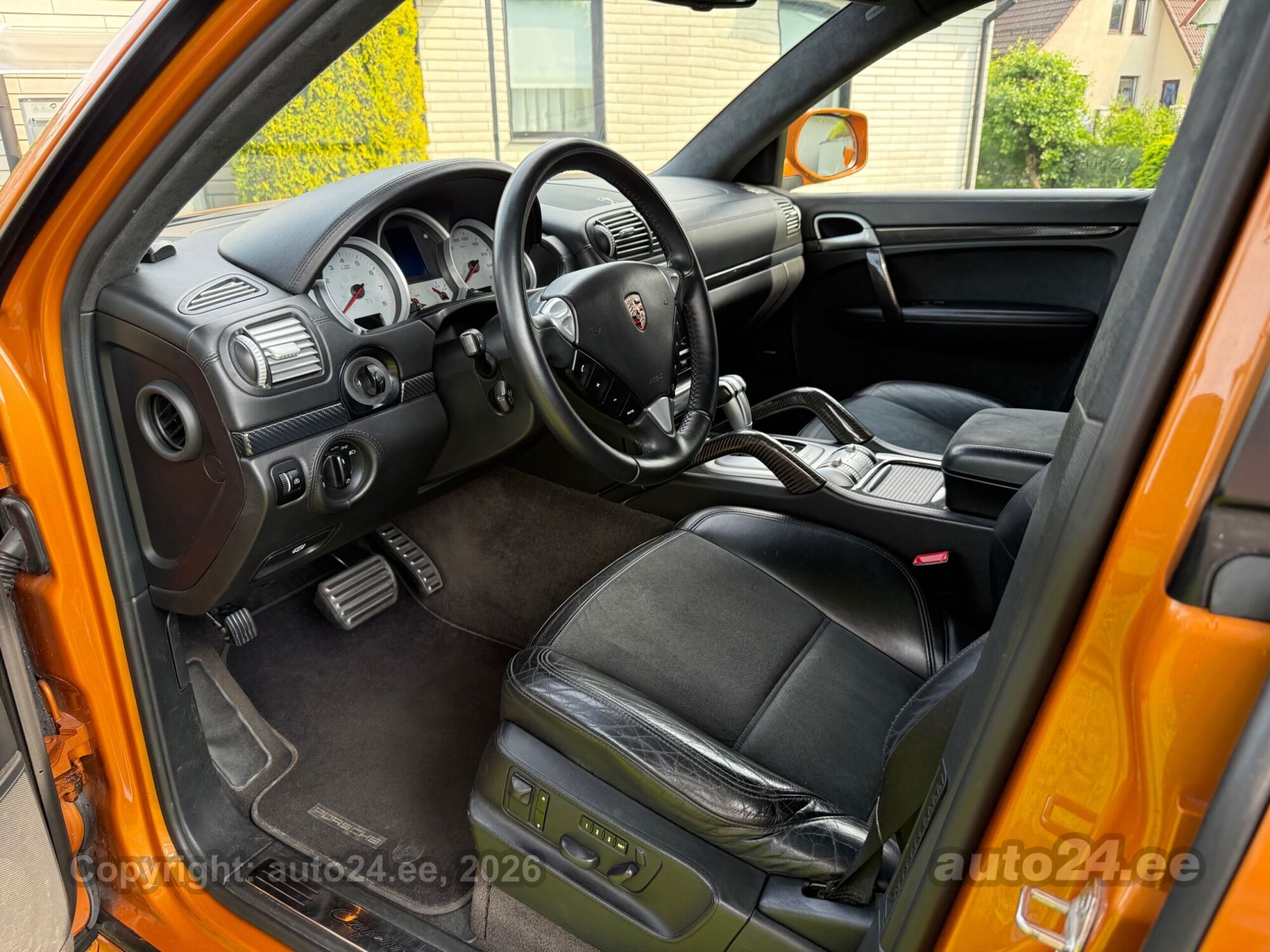 Porsche Cayenne - 11