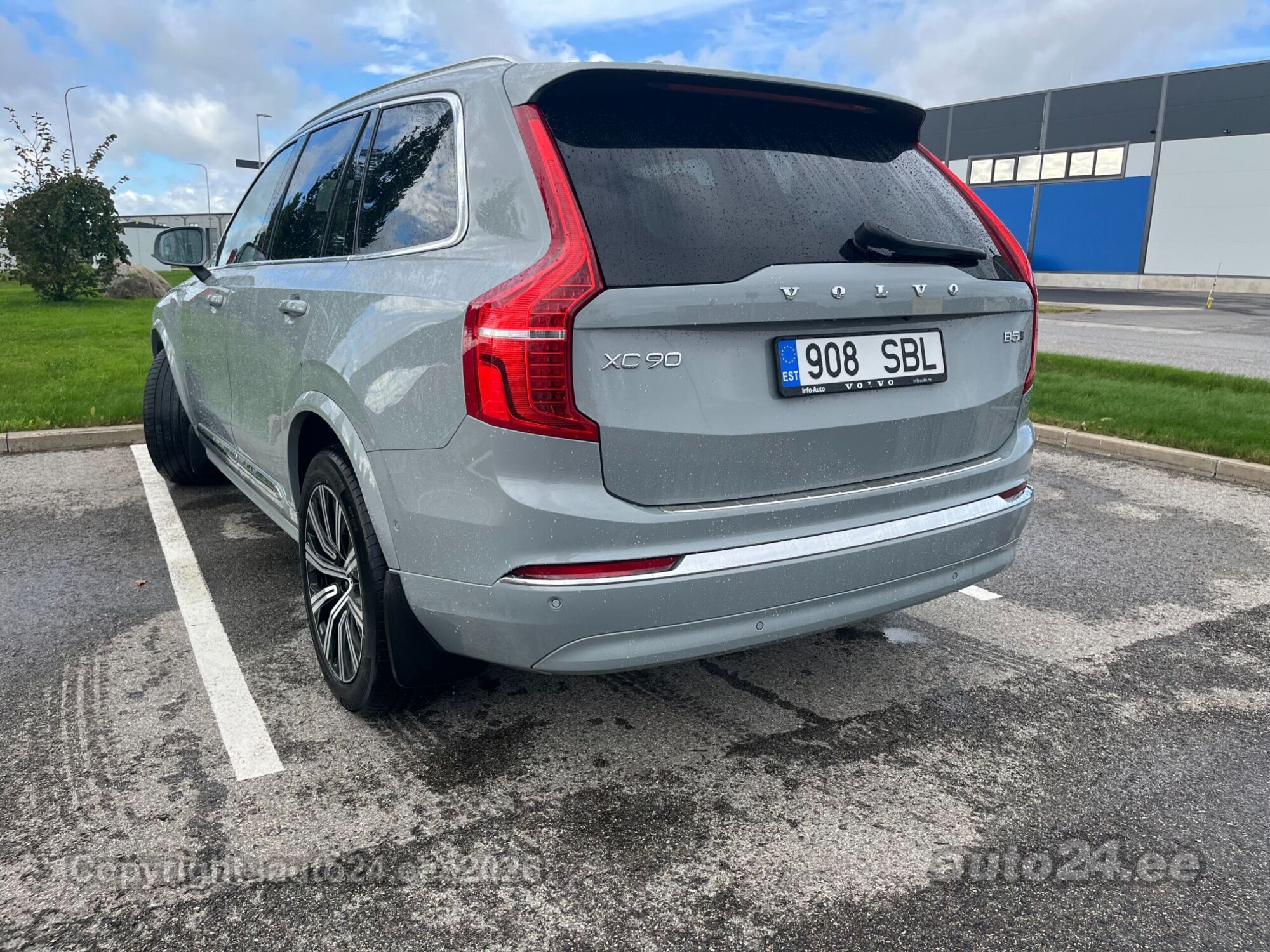 Volvo XC90 - 4