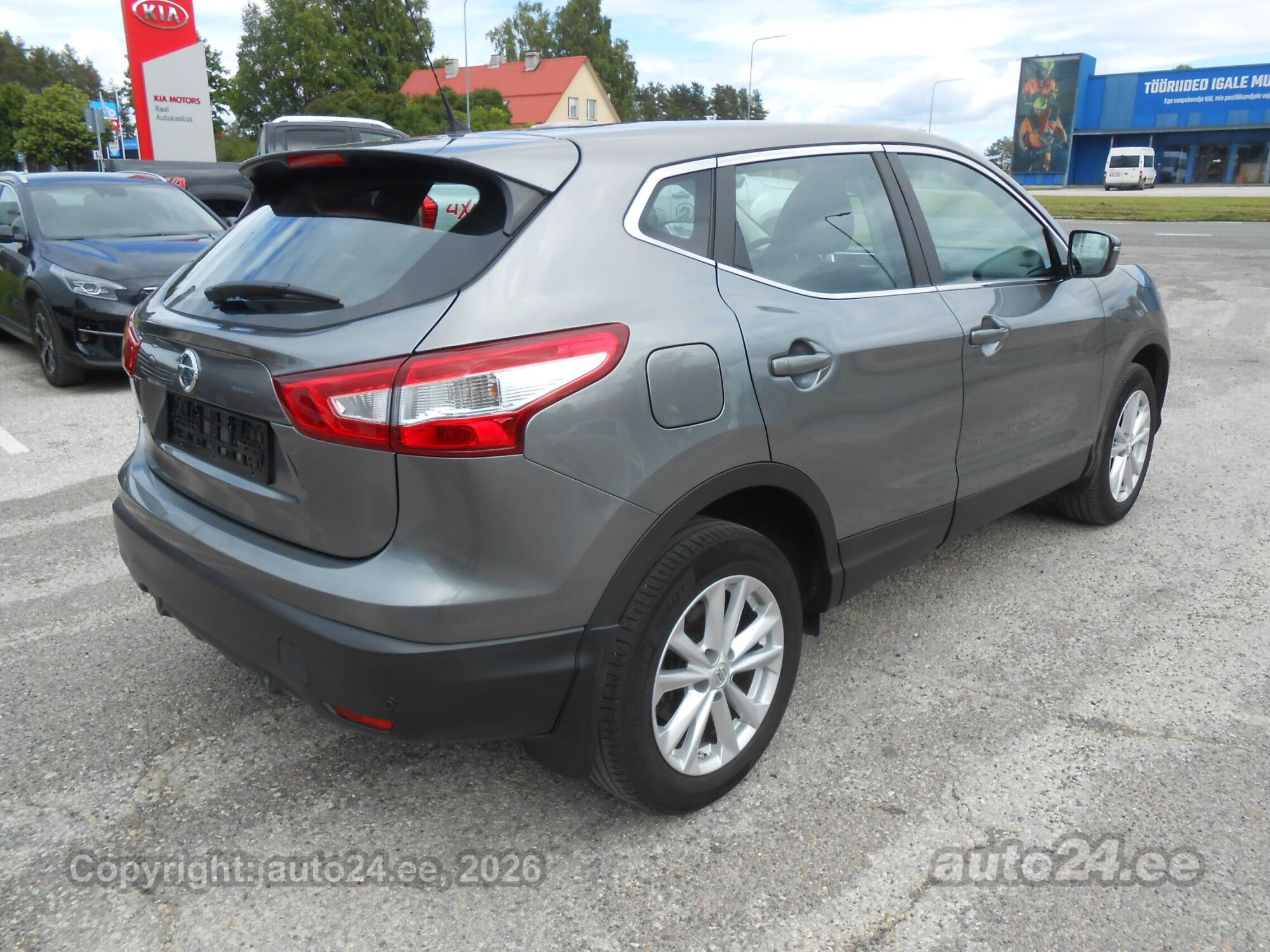 Nissan Qashqai 1.2 85kW 2016, kuva 2/10