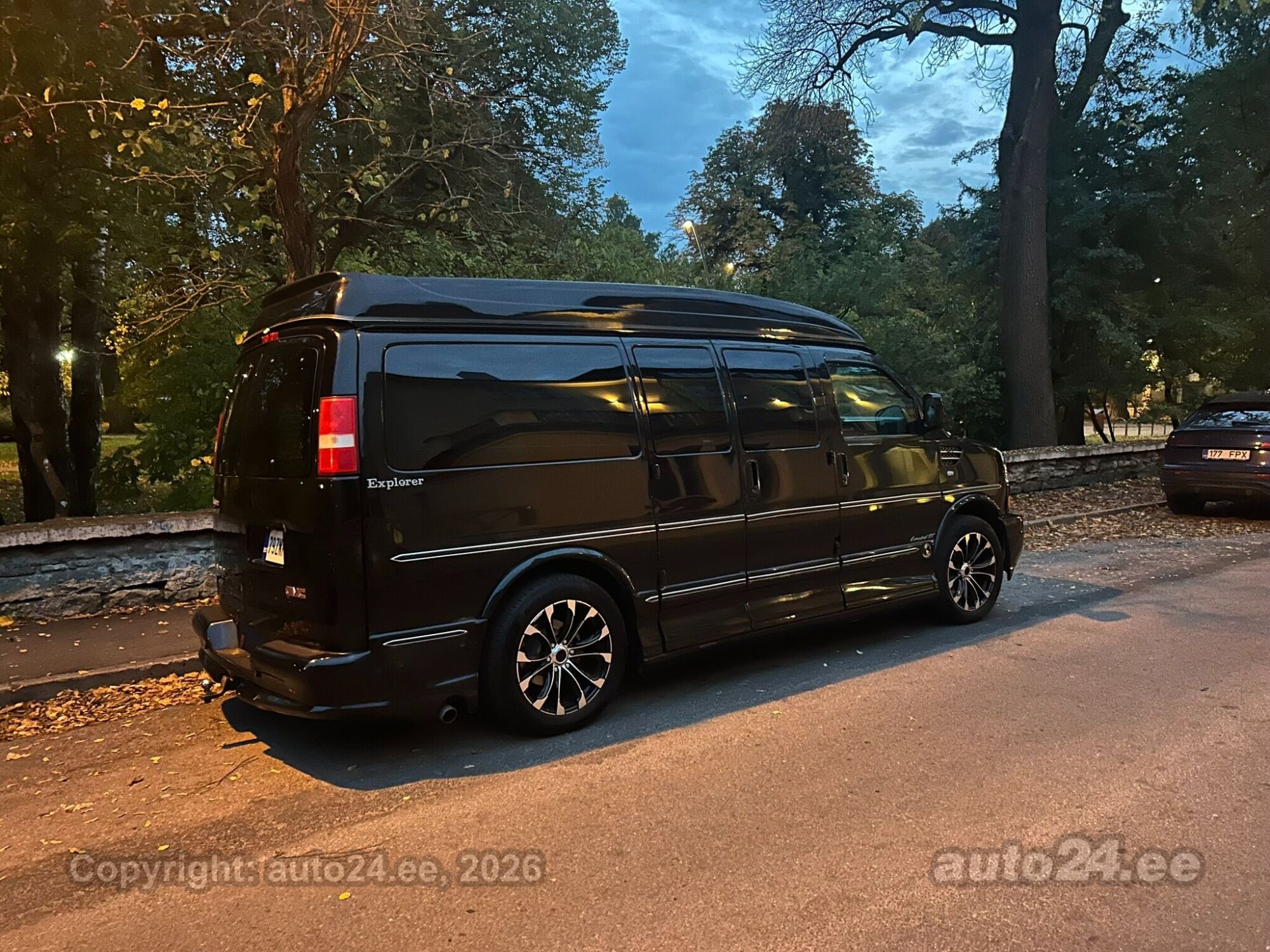 GMC Savana