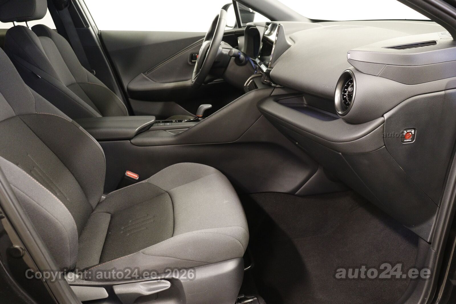 Toyota C-HR Style Technology Pakett 72kW 2024, photo 6/10