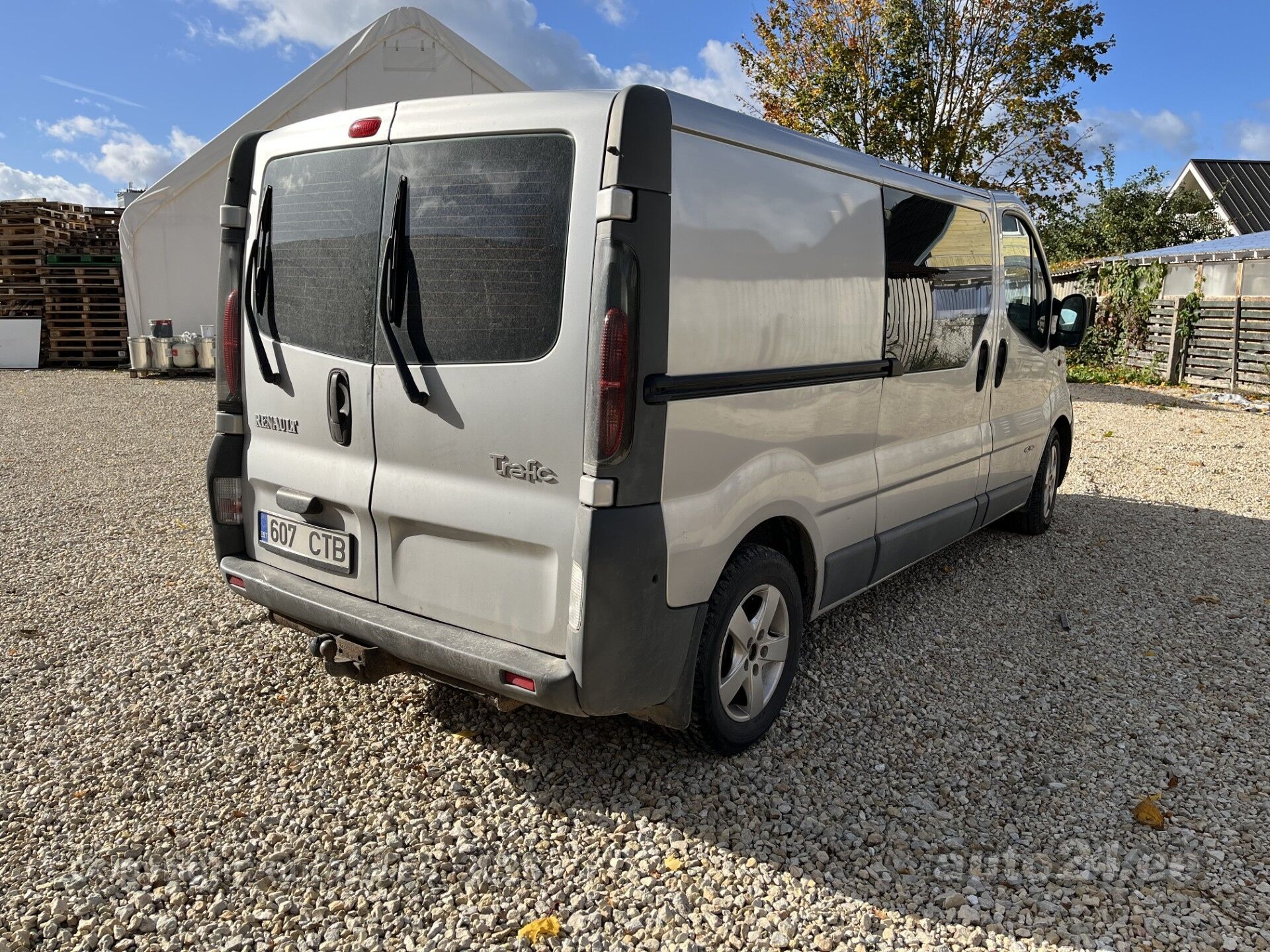 Renault Trafic 2005 — двигун 2460 cm³ (99 kW)