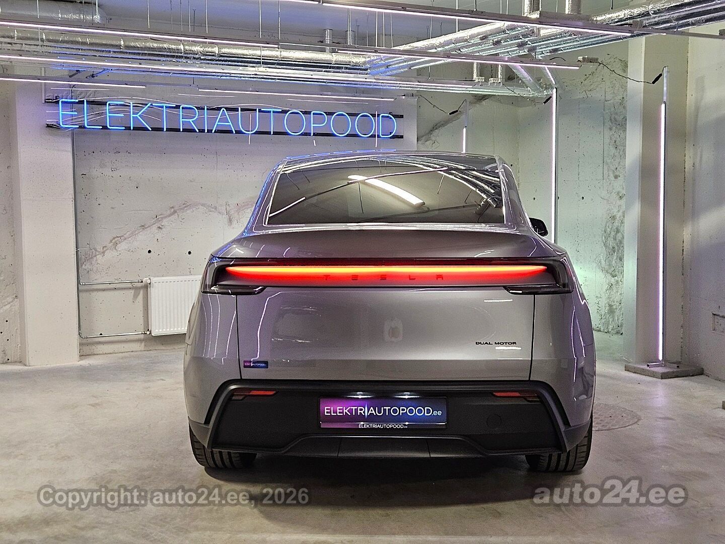 Tesla Model Y 2026, photo 6/10