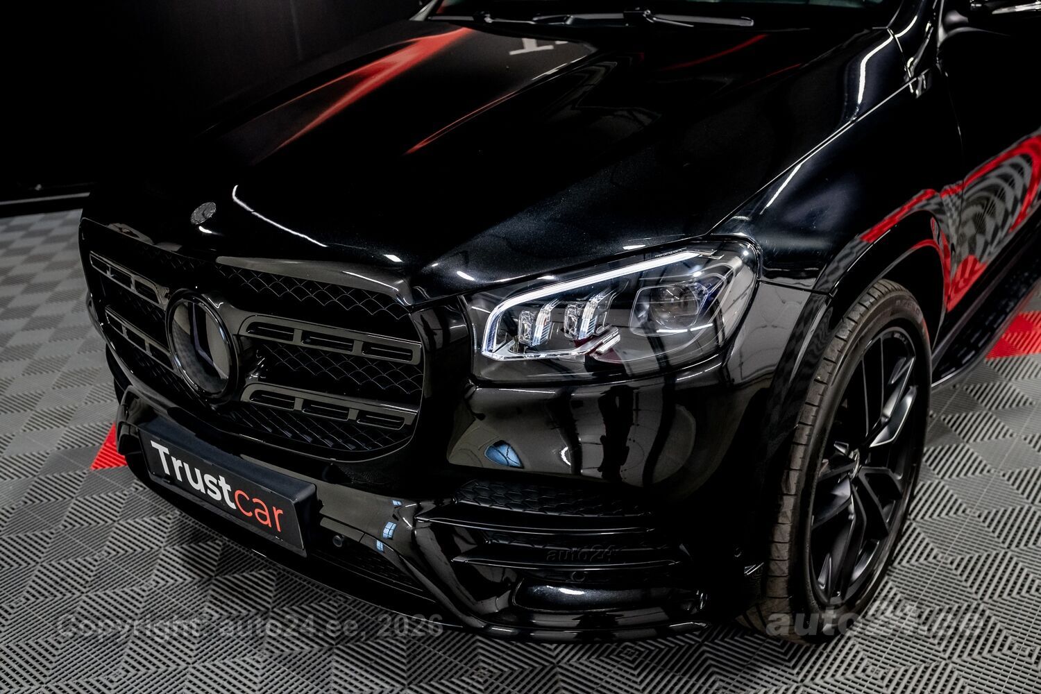 Mercedes-Benz GLS-sarja 2022, photo 2/10