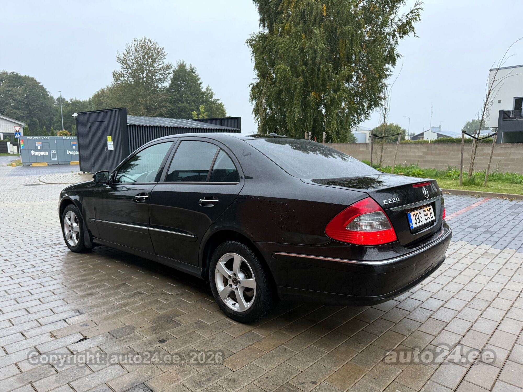 Mercedes-Benz E 220 - 5