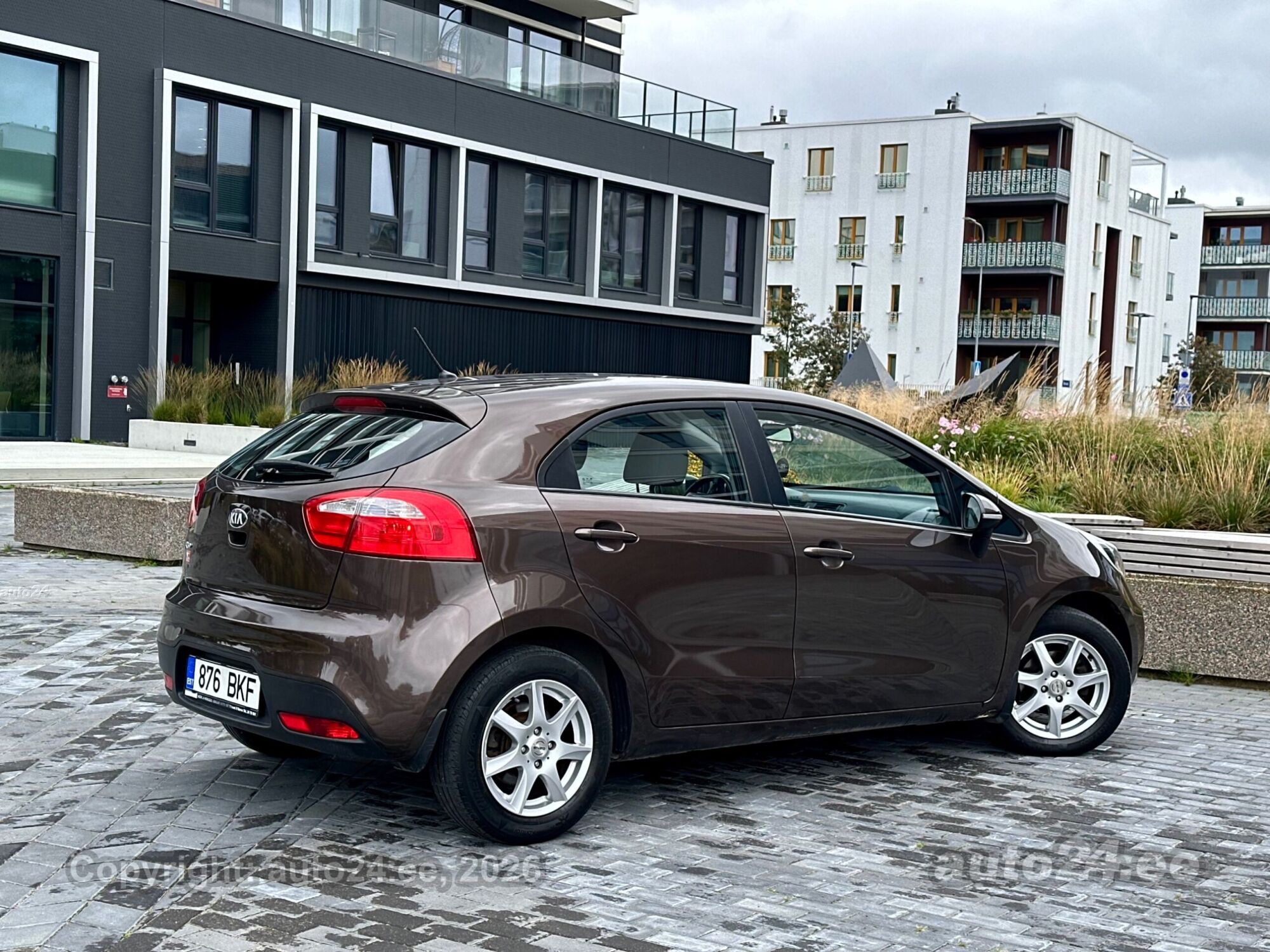 KIA Rio - 8