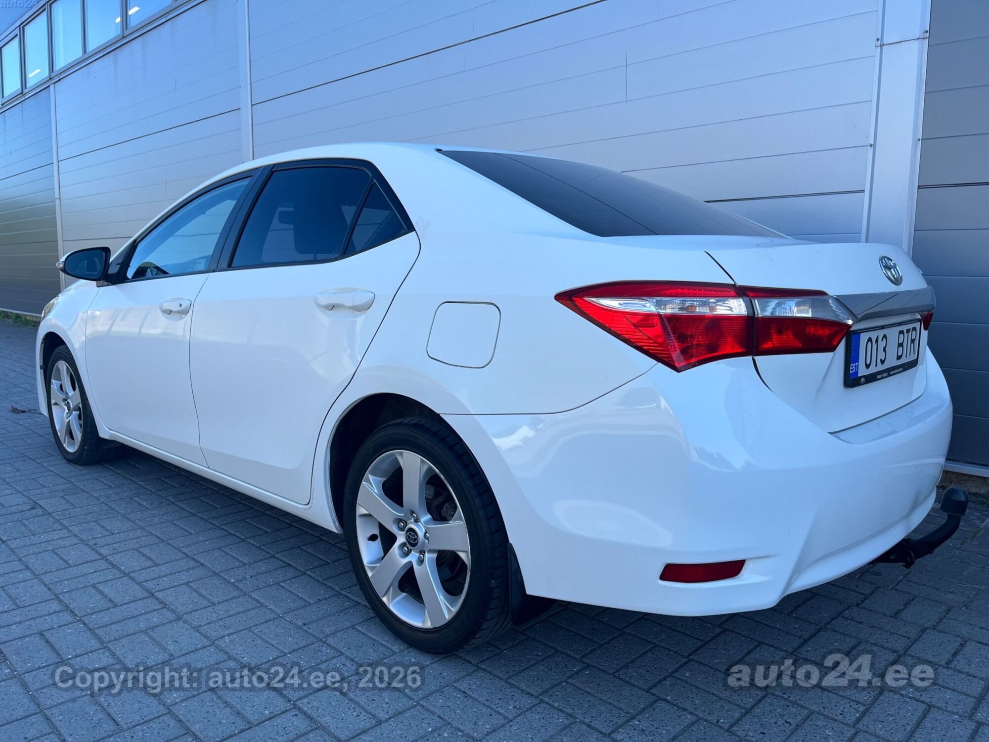 Toyota Corolla 1.6 97kW 2017, photo 4/10