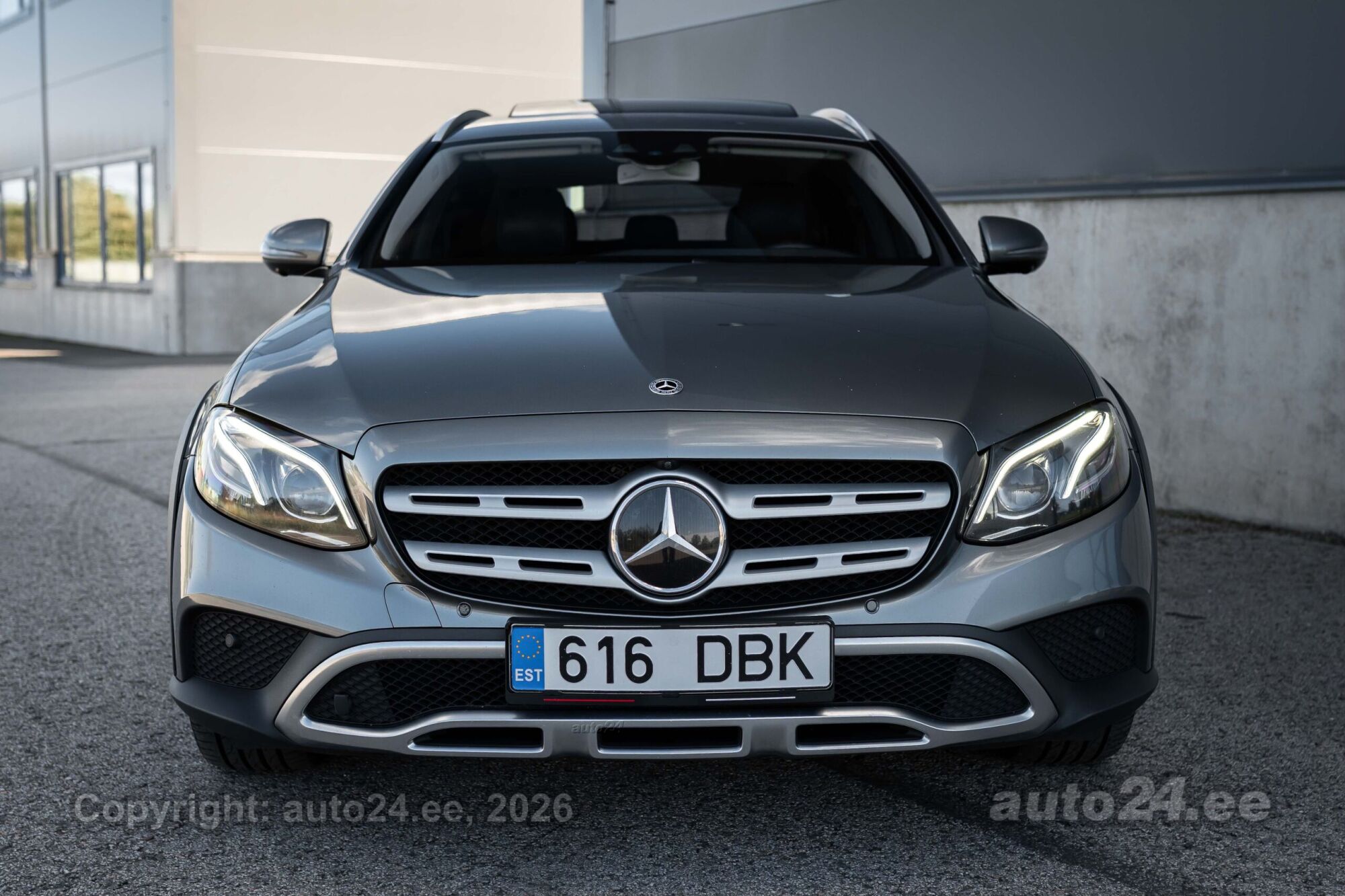 Mercedes-Benz E 220 - 10