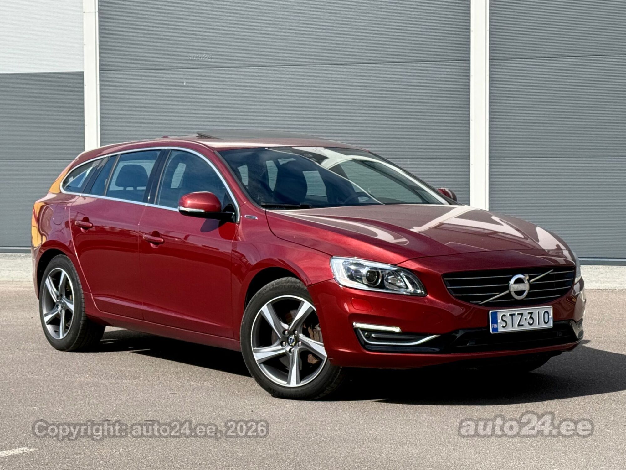 Volvo V60 2014, kuva 2/10