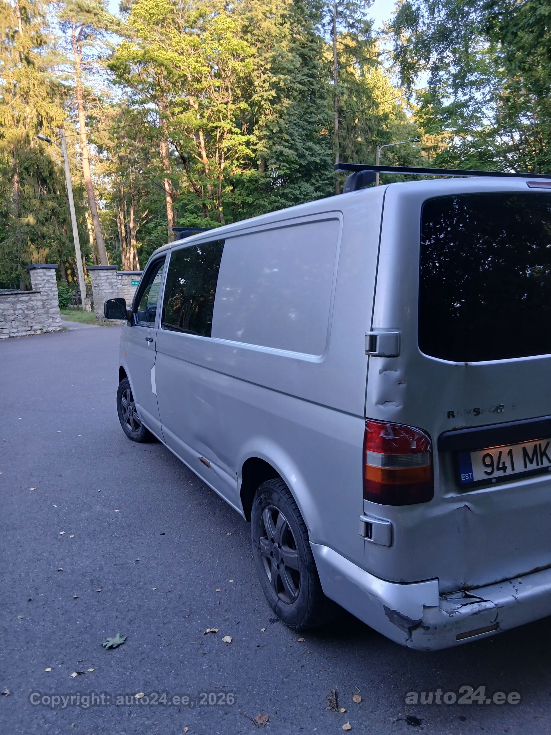 Volkswagen Transporter 2.5 96kW 2007, kuva 3/9