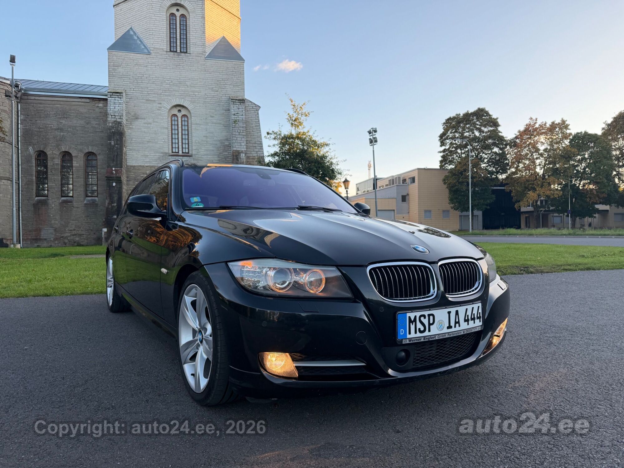 BMW 3 Series 2010 — авто для ЗСУ з Європи